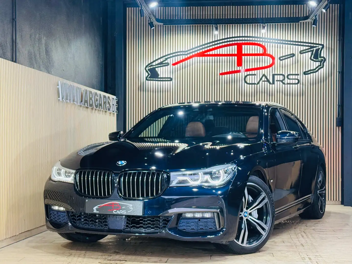 BMW 740 eAS Plug-In Hybrid * PACK M CARBON CORE * GAR 12 M Bleu - 1