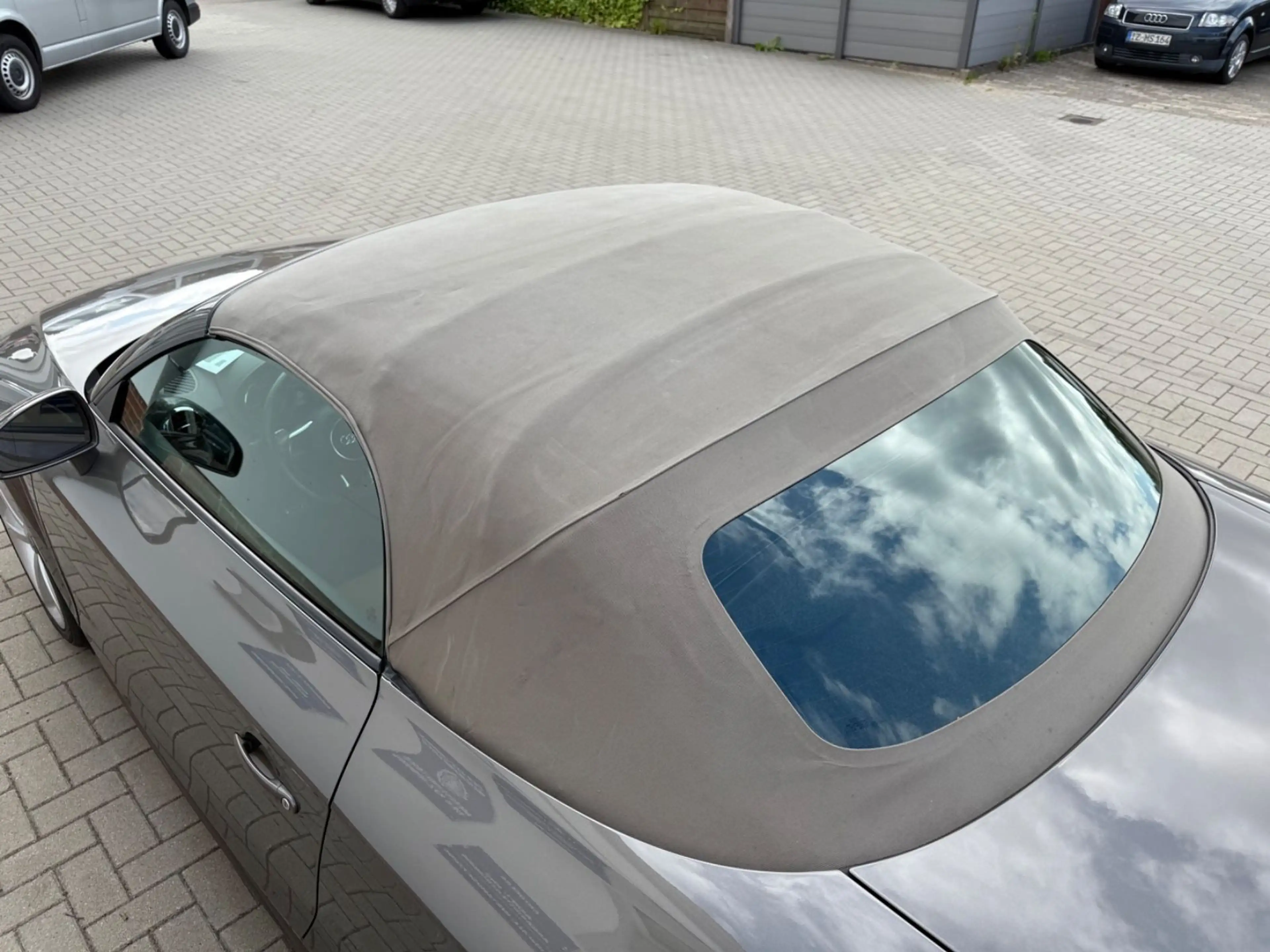 Audi TTS 2.0 TFSI Roadster quattro — photo 11