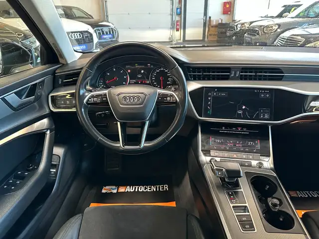 Audi A6 Avant view 9
