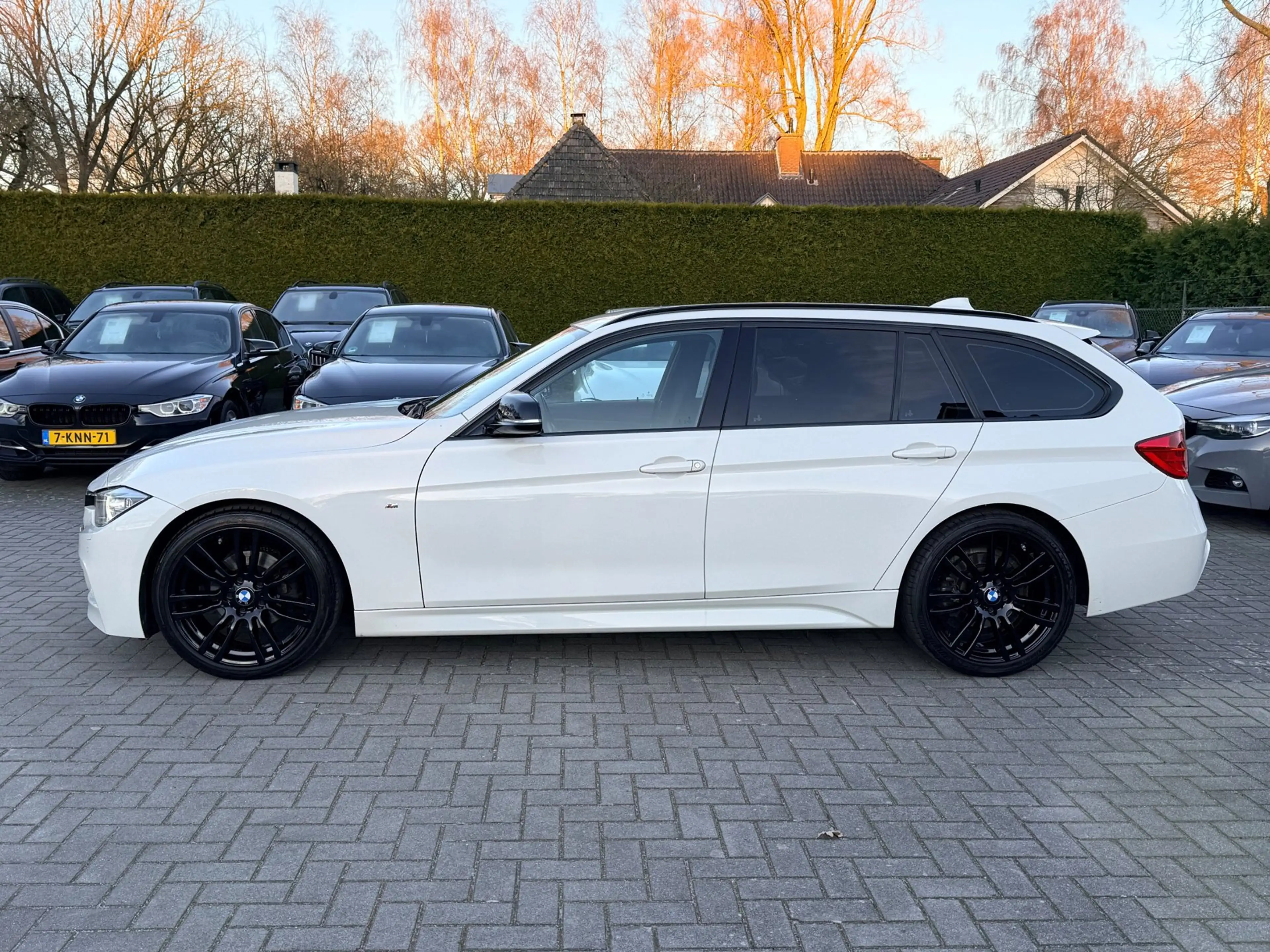 BMW 316 3-serie Touring 316i Executive M Sport|Nieuwe Kett — photo 11
