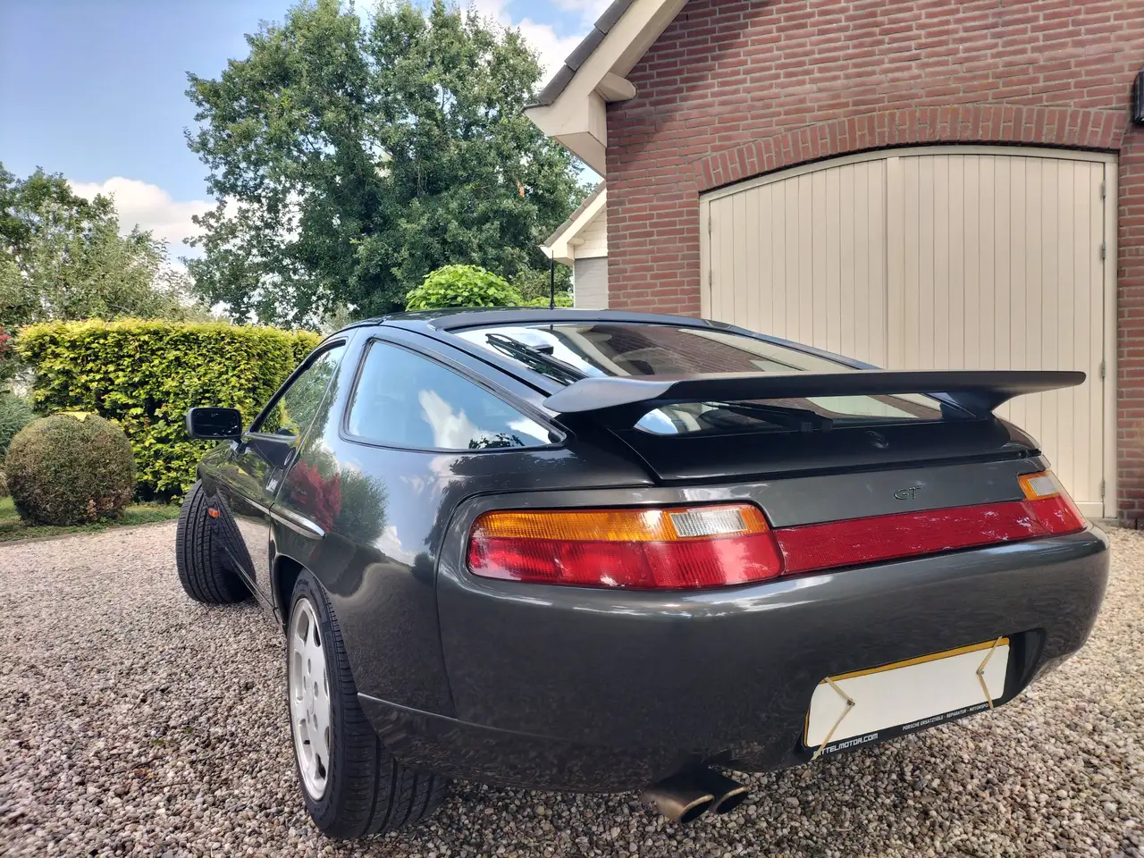 Porsche 928 GT/EU Manual - Nieuwstaat - 5 bak - 330 pk -sportstoelen, foto 4