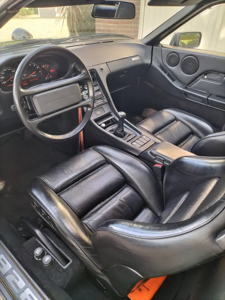 Porsche 928 GT/EU Manual - Nieuwstaat - 5 bak - 330 pk -sportstoelen, foto 7