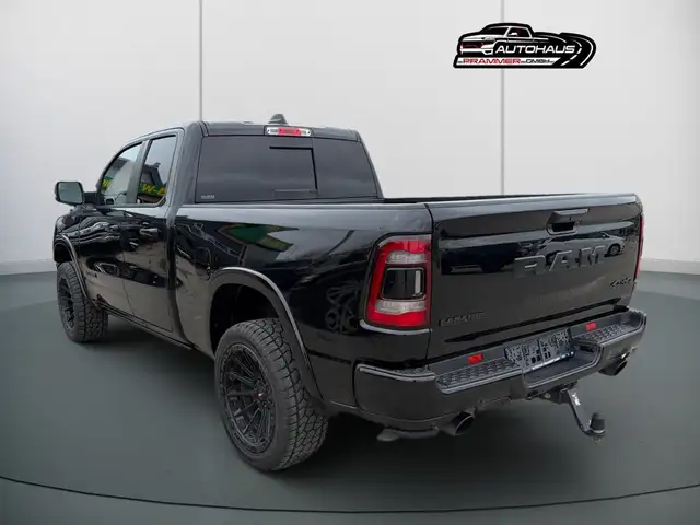 Dodge RAM 1500 QUAD CAB LONG BED / LARAMIE / BLACK EDITION Ansicht 4