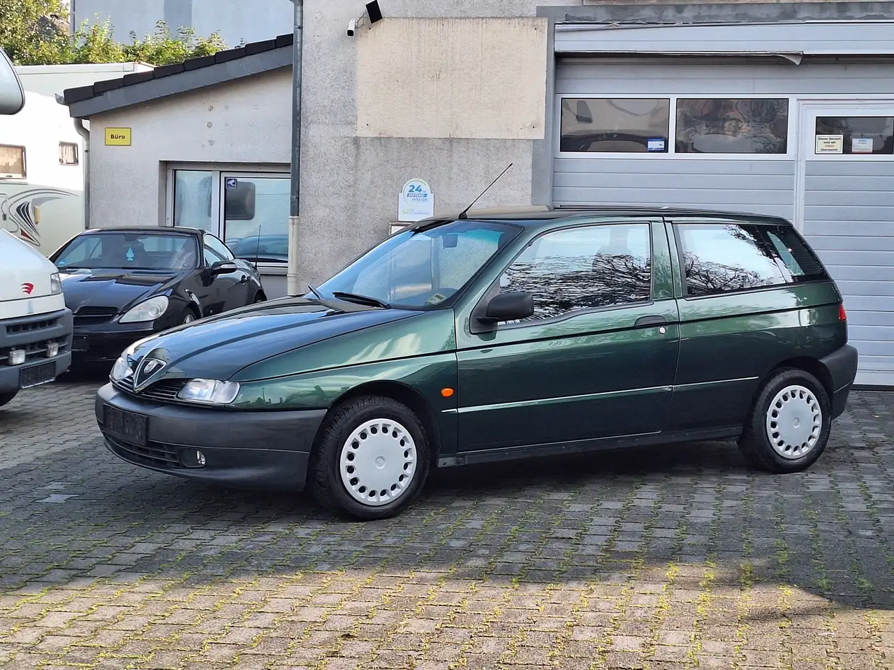 Alfa Romeo 145 1.4 1.Hand TOP Zustand Boxermotor H-Kennzeiche, foto 2