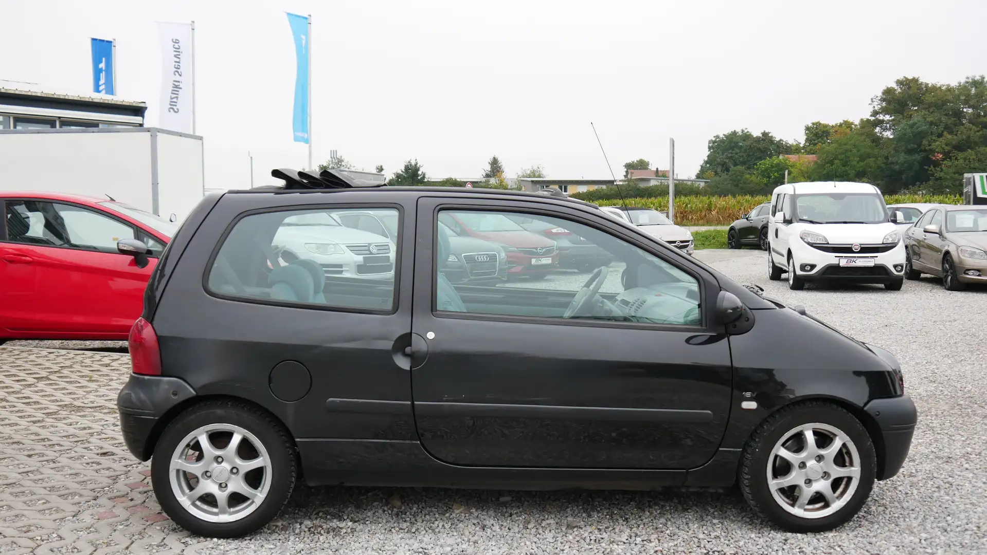 Renault Twingo Lazuli TÜV,- Kundendienst Neu Allwetterreifen Schwarz - 2