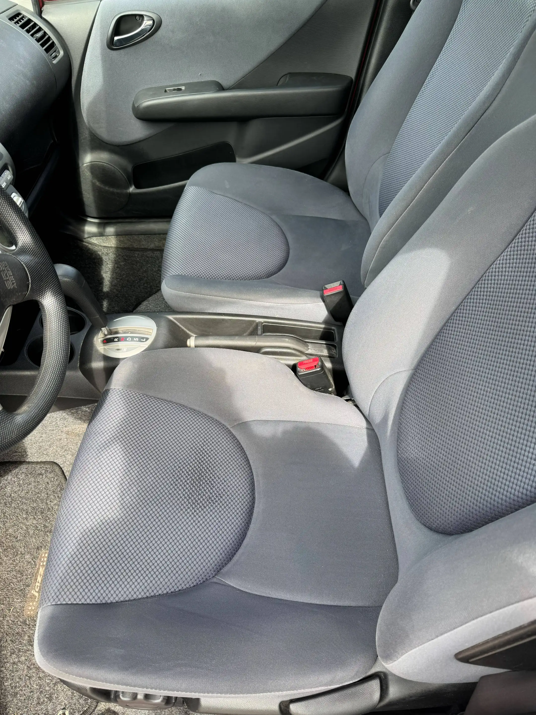 Honda Jazz 1.4 LS — photo 15