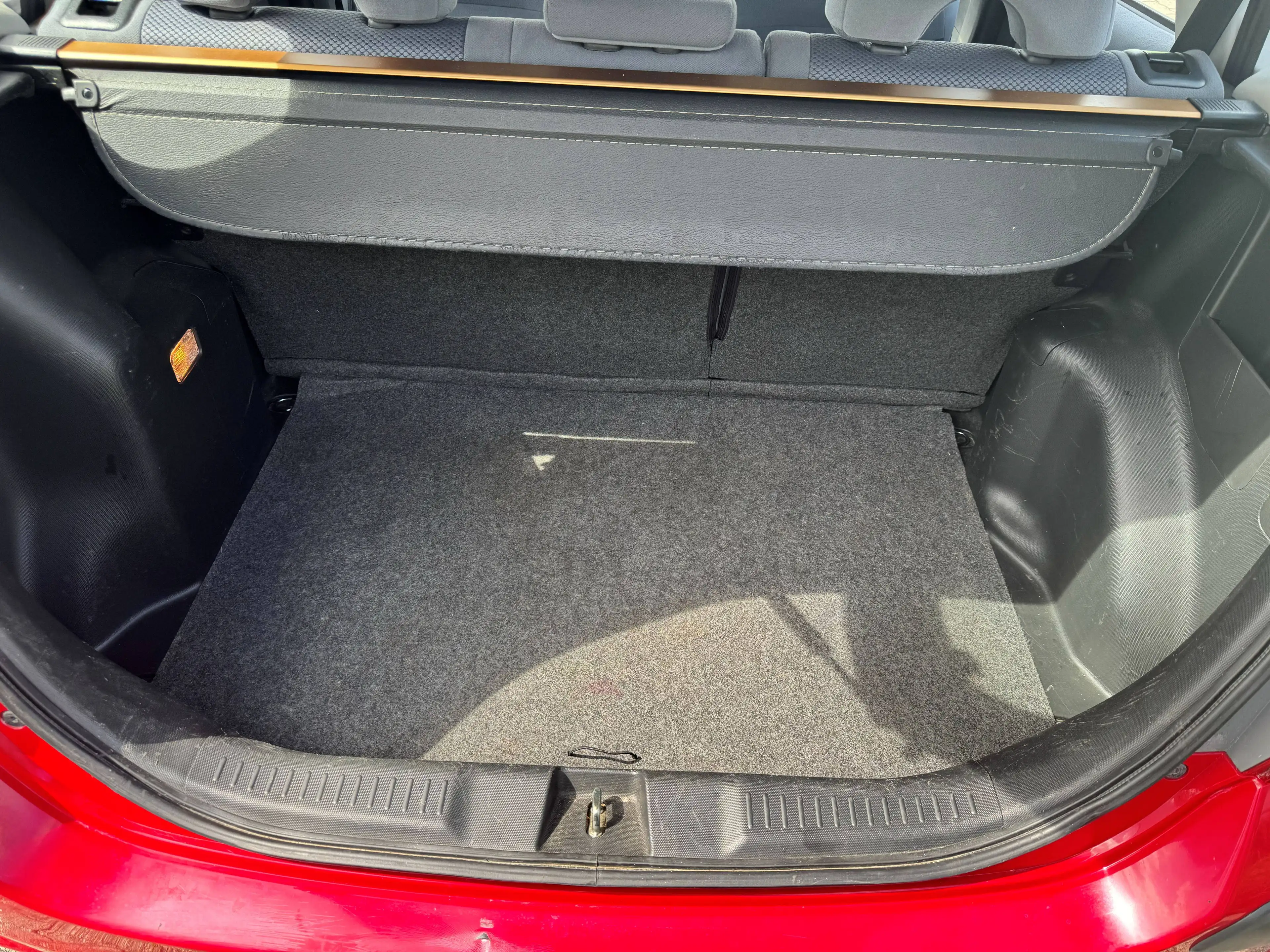 Honda Jazz 1.4 LS — photo 8
