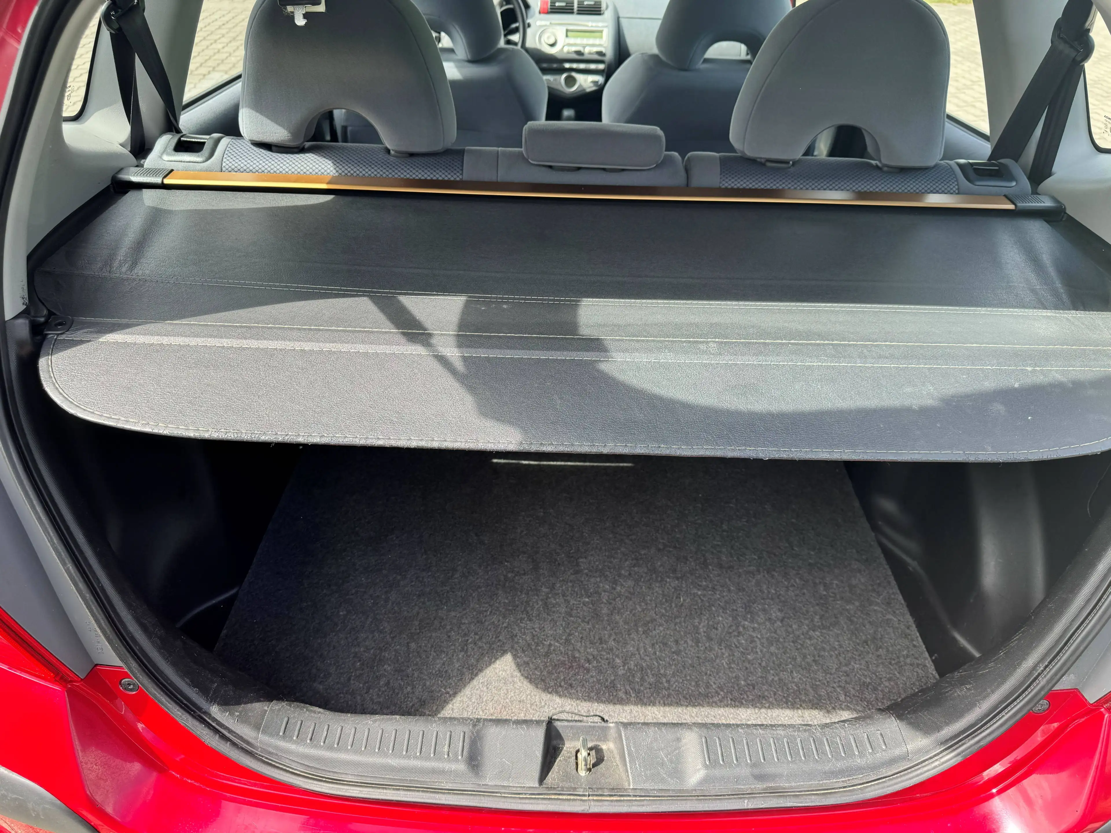Honda Jazz 1.4 LS — photo 9