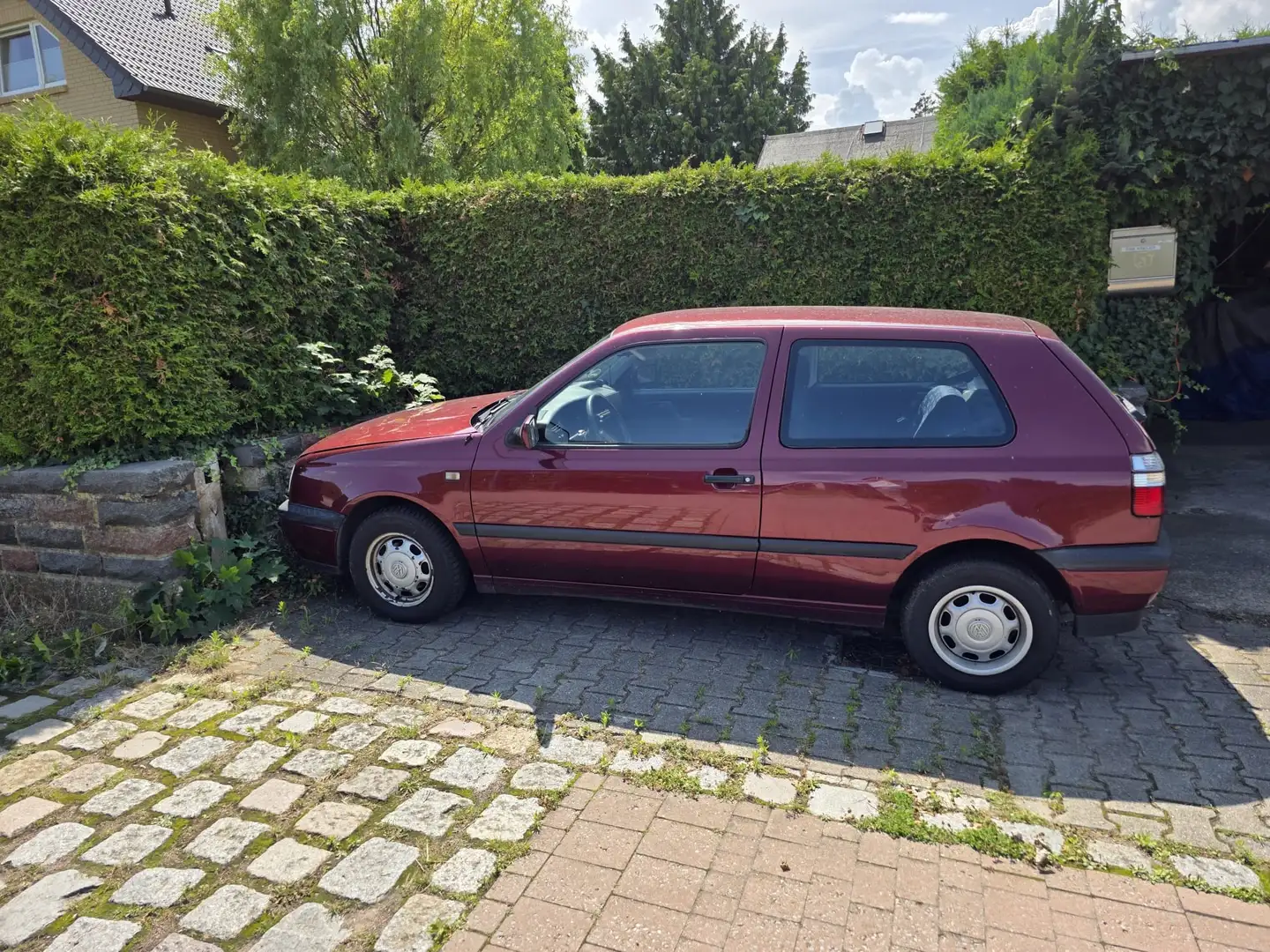 Volkswagen Golf 1.6 CL - 1