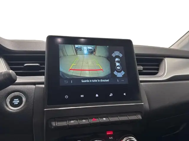 Renault Captur view 9