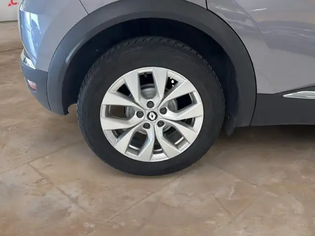 Renault Captur view 6