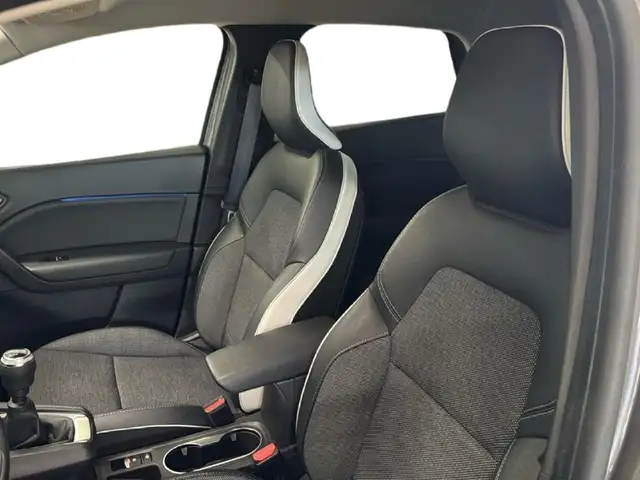 Renault Captur view 15