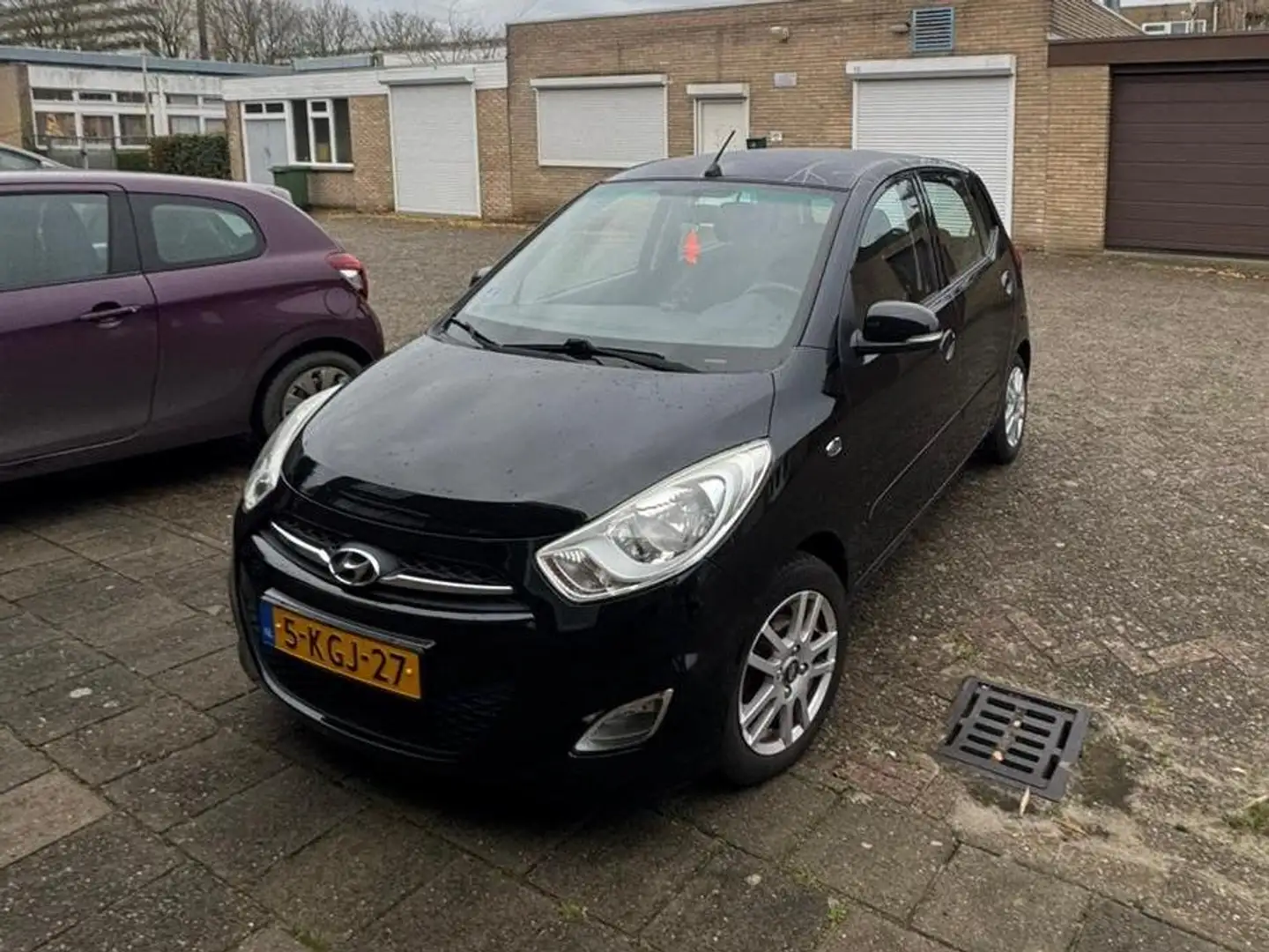 Hyundai i10 i10 1.2 i-Motion Cool Negru - 1