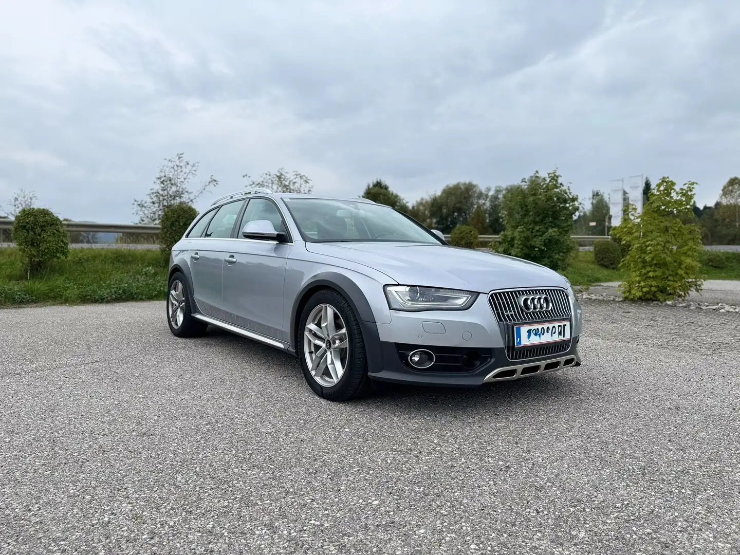 Audi A4 allroad A4 Allroad 2,0 TDI quattro Daylight S-tronic Dayli Silber - 2