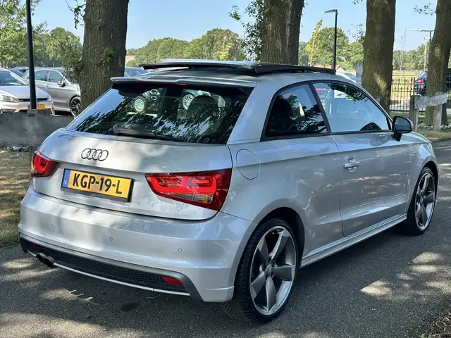 Audi A1 view 13