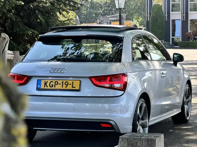 Audi A1 view 11