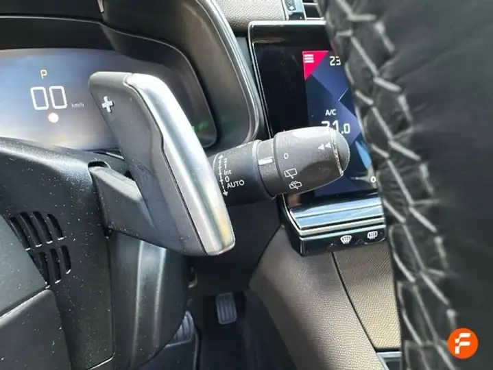 DS 7 Crossback 2020, foto 21