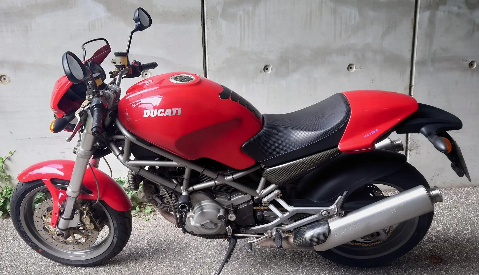 Ducati Monster 1000 M4 (M1000) Rojo - 1