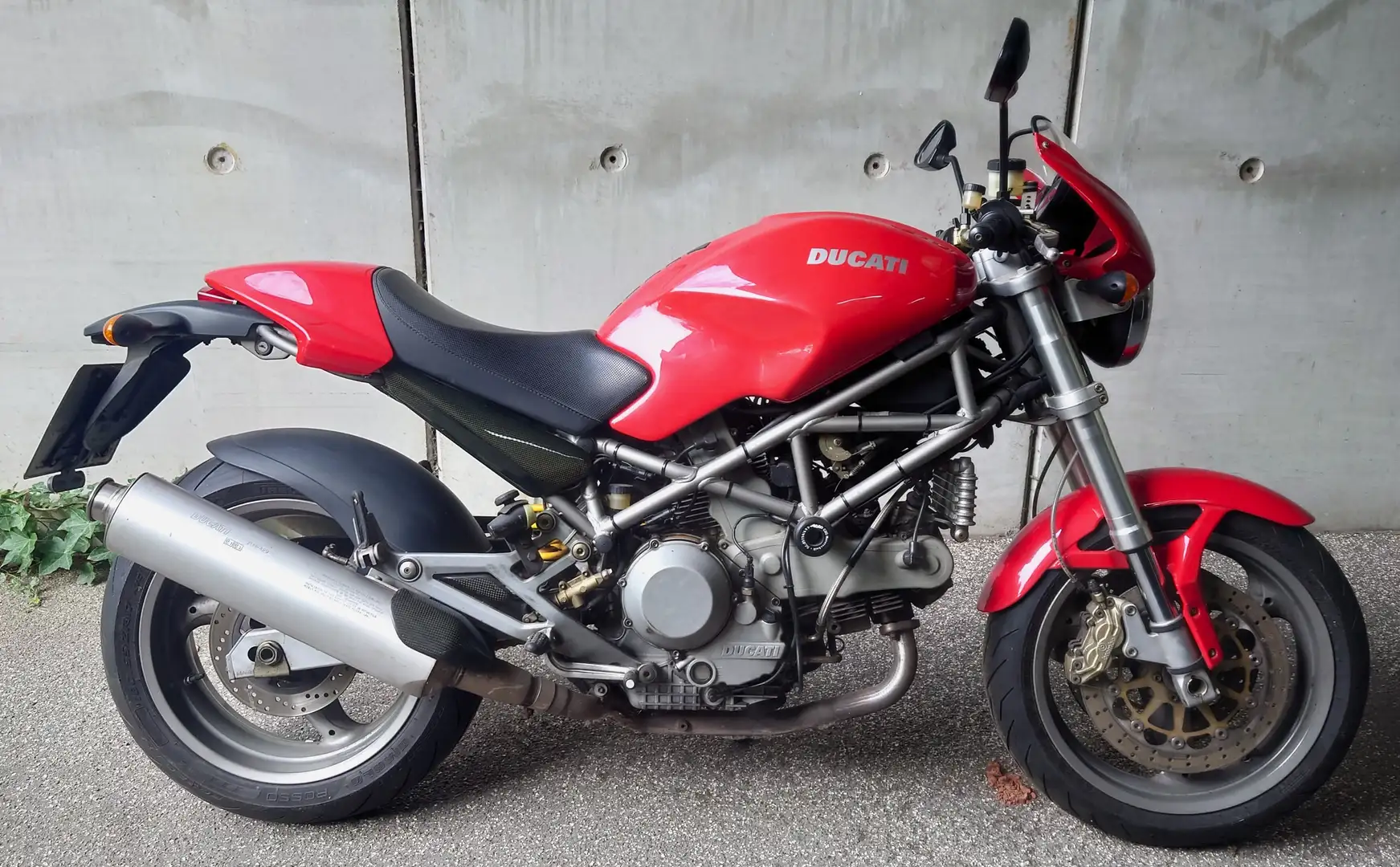 Ducati Monster 1000 M4 (M1000) Rojo - 2