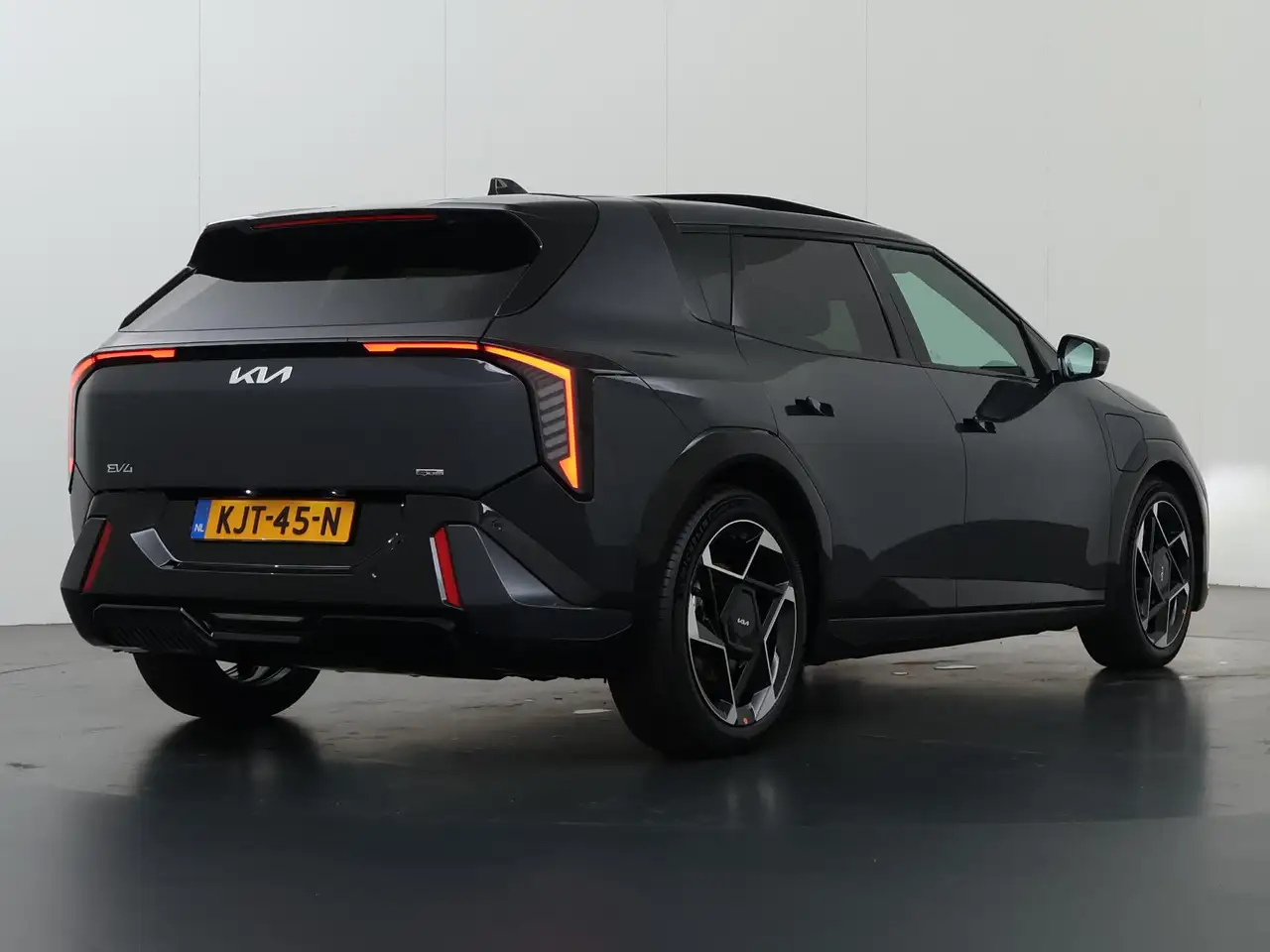 Kia EV4 2026