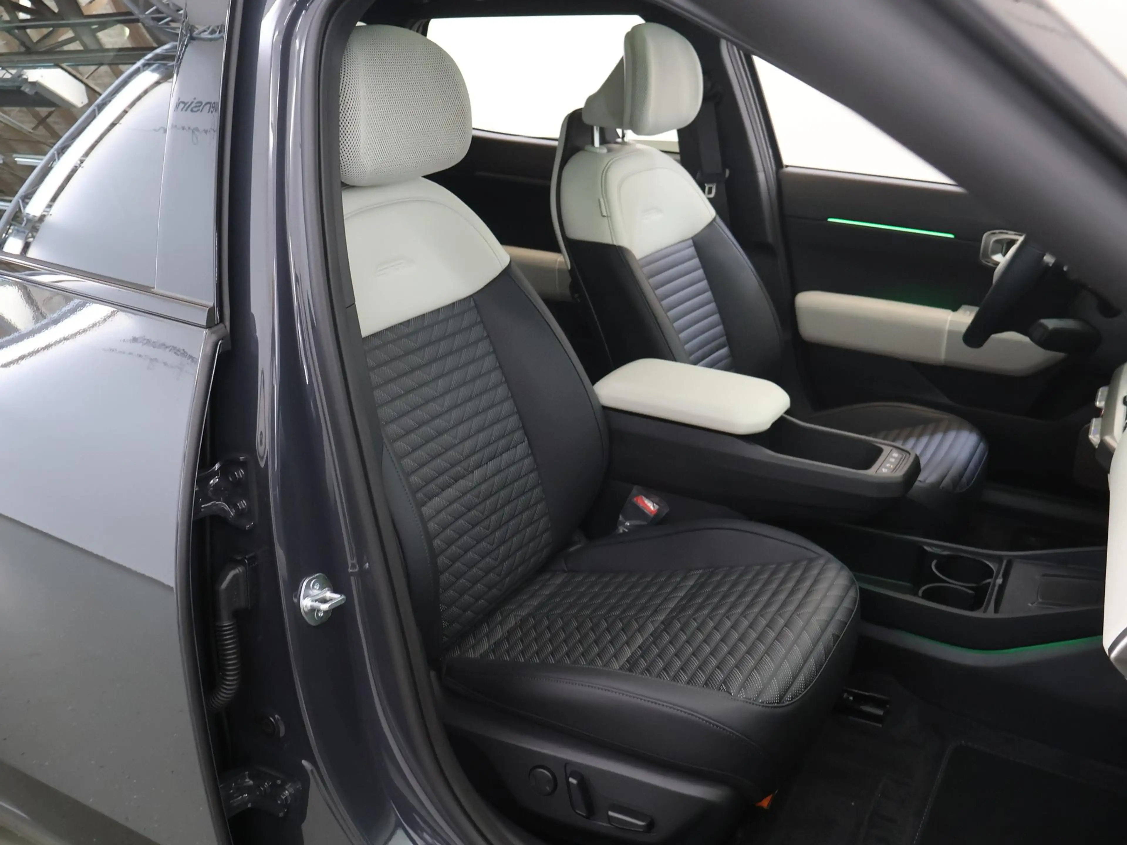 Kia EV4 GT-Line 81.4 kWh | Panoramaschuifdak | LED-Matrix — photo 10