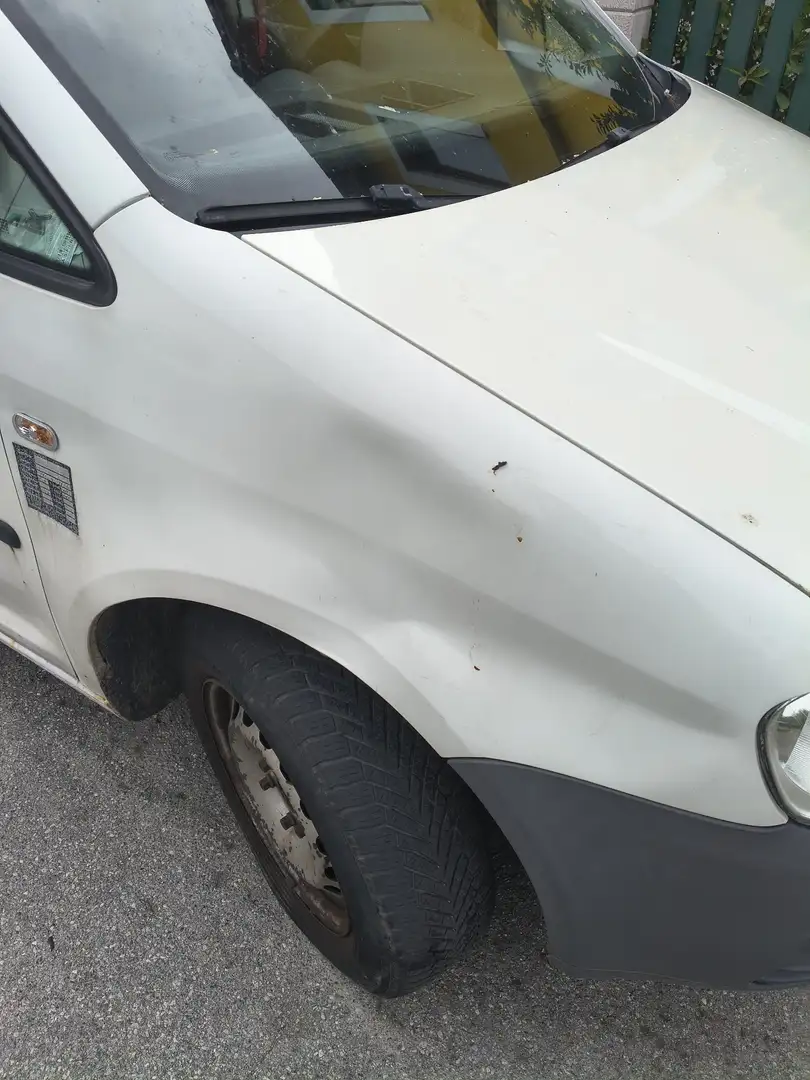 Volkswagen Caddy Kombi 1,9 TDI D-PF - 2