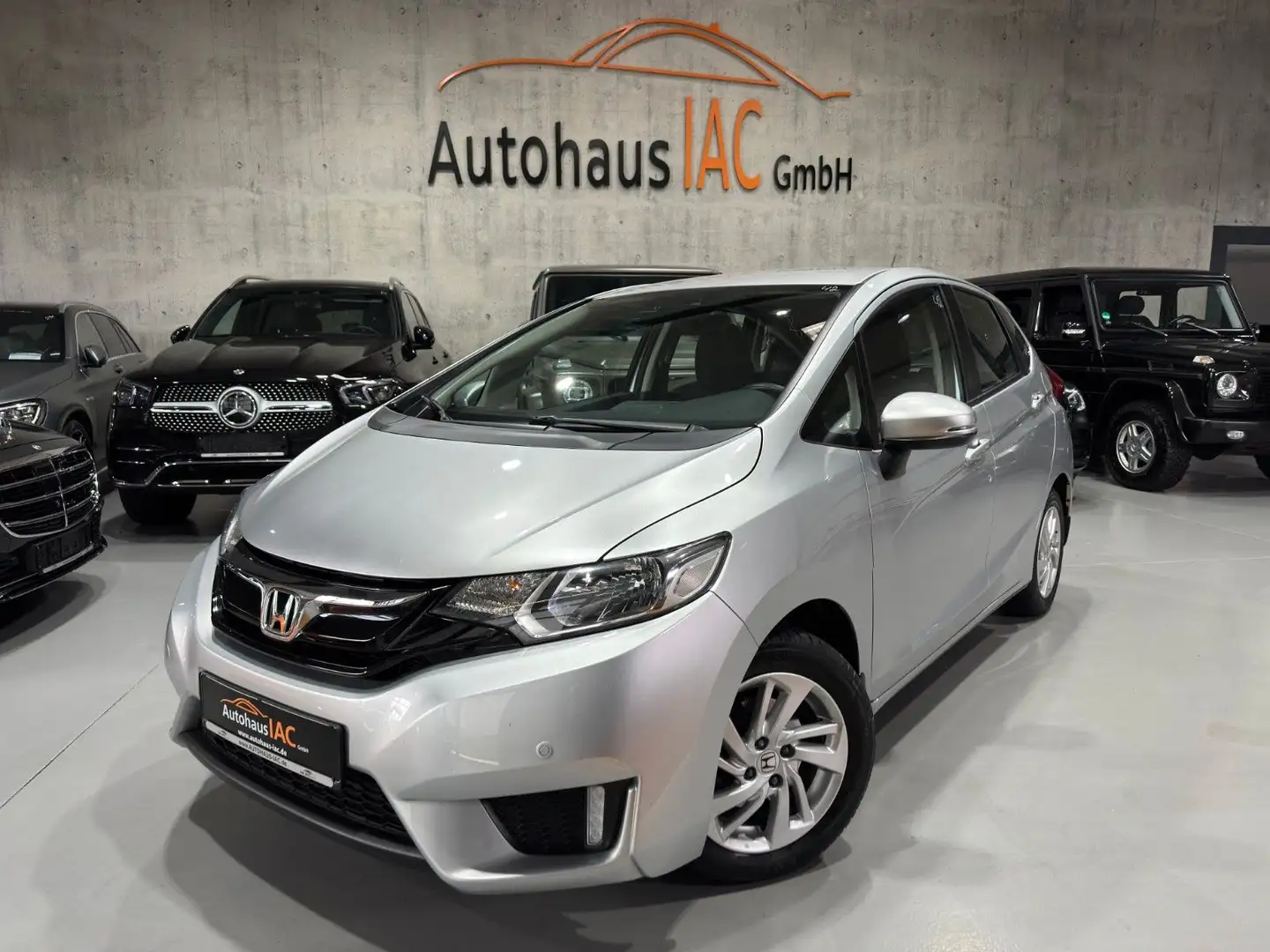 Honda Jazz Comfort/SHZ/TOUCH/RADIO/AUTOMATIK Argintiu - 1