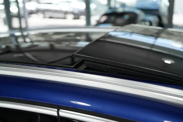 BMW 2 Series view 13