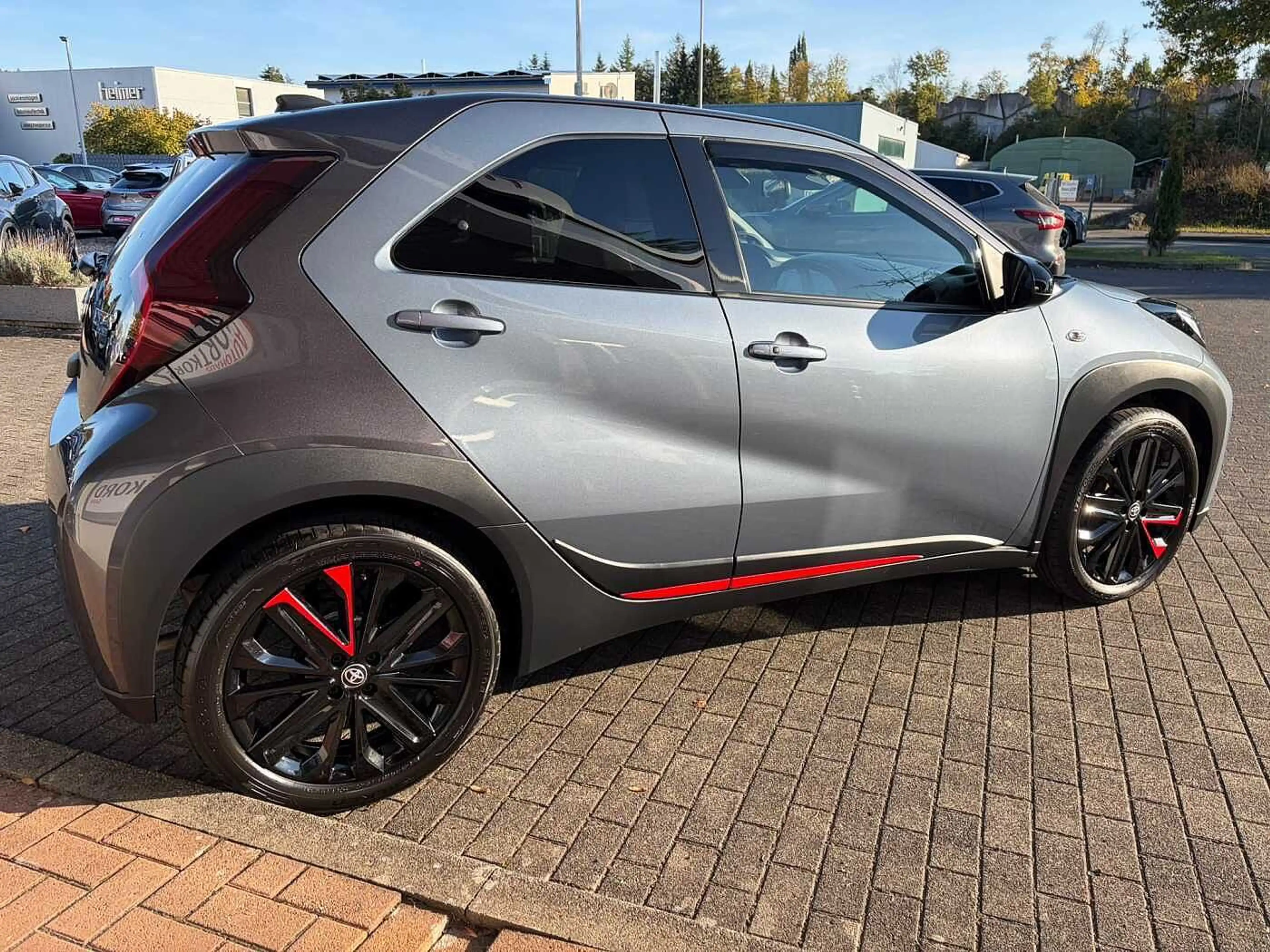 Toyota Aygo X Undercover - JBL, LED, Navi, SZ, PDC, Alu — photo 9