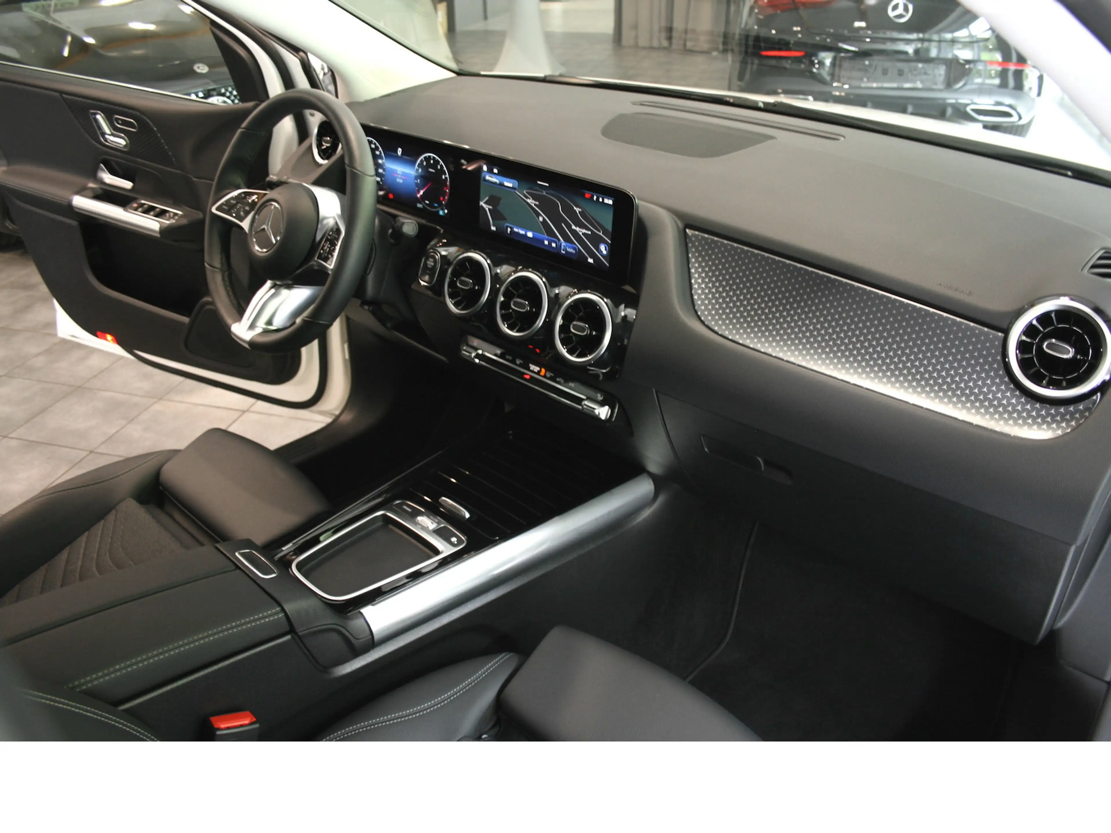 Mercedes-Benz B 200 Progres.Advanced*Totwinkel*Memory*AHK*360° — photo 8