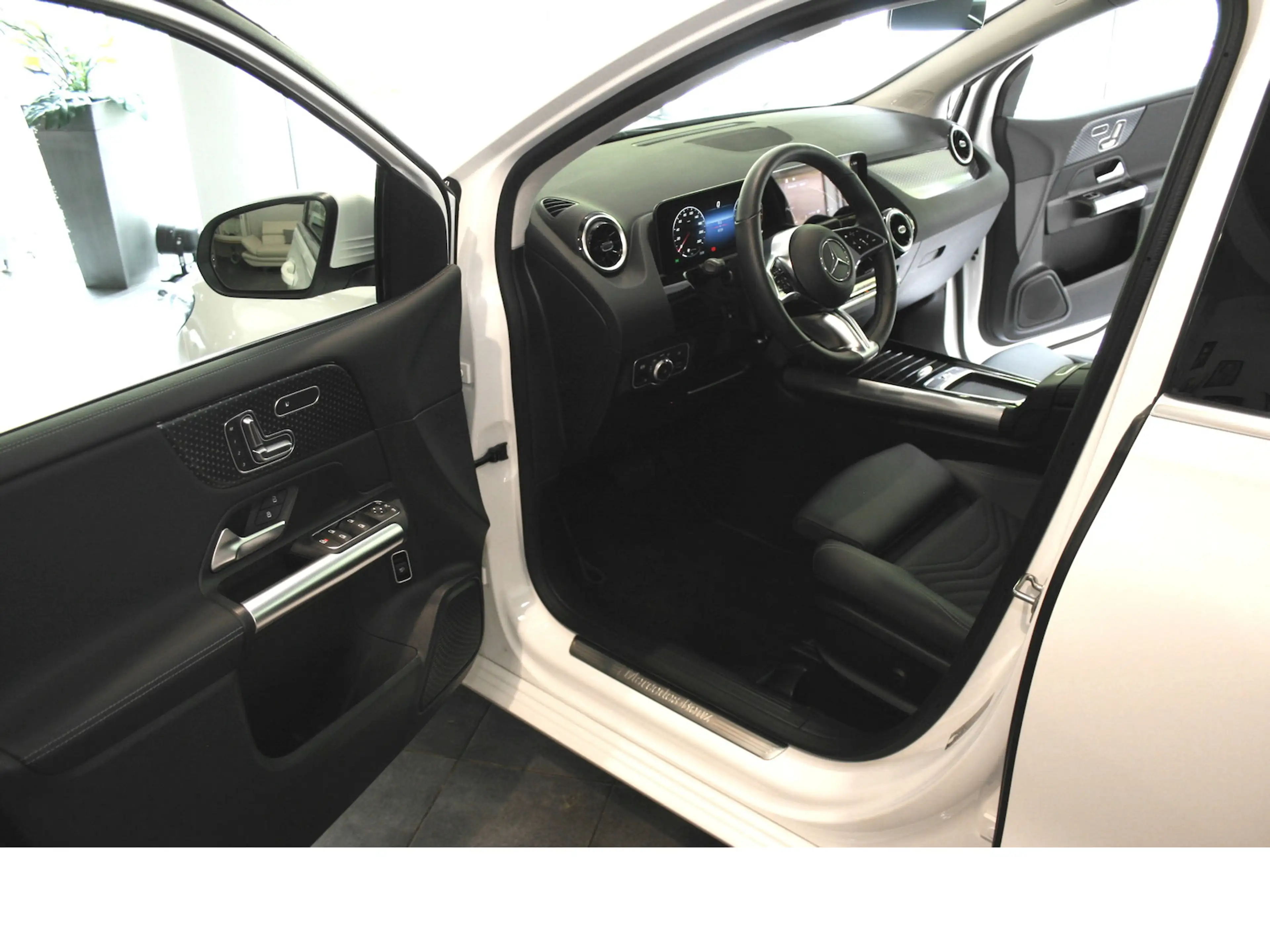 Mercedes-Benz B 200 Progres.Advanced*Totwinkel*Memory*AHK*360° — photo 4