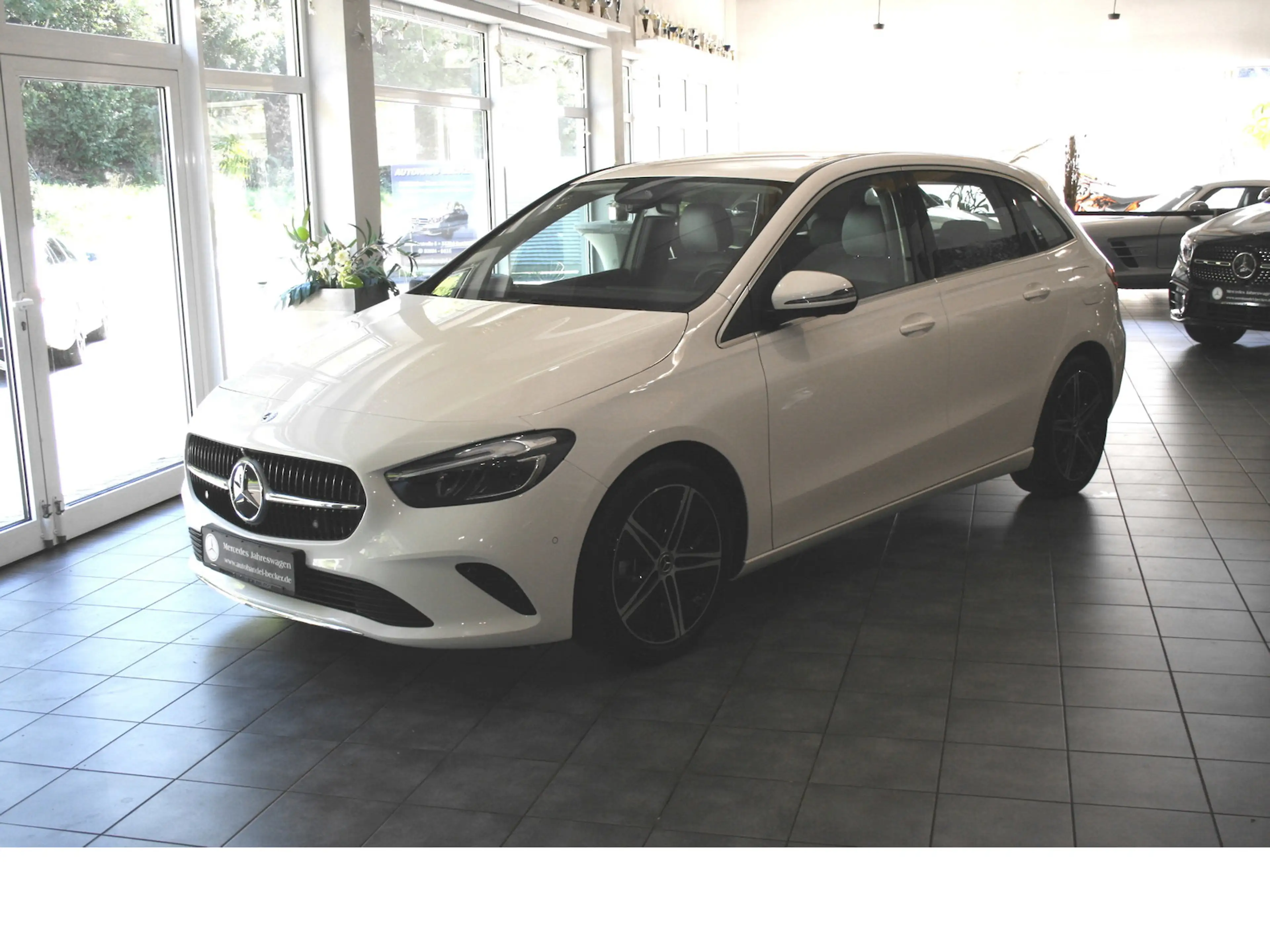 Mercedes-Benz B 200 Progres.Advanced*Totwinkel*Memory*AHK*360° — photo 9