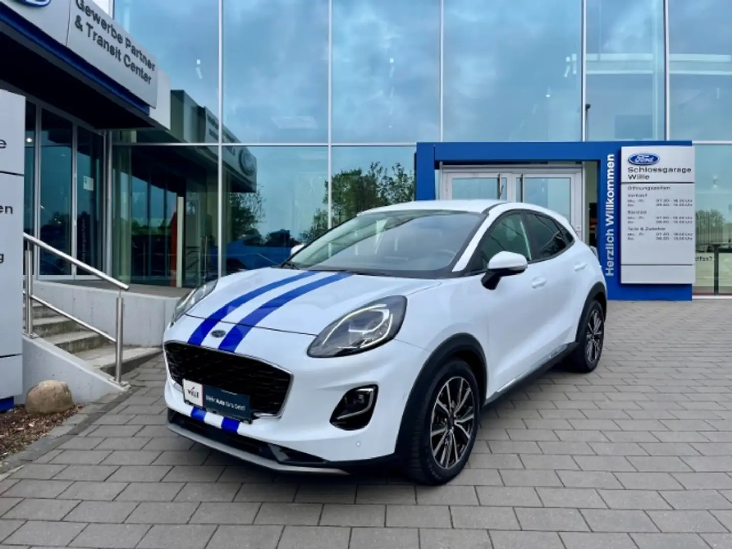 Ford Puma Titanium AHK RFK LED Mild Hybrid Wit - 2