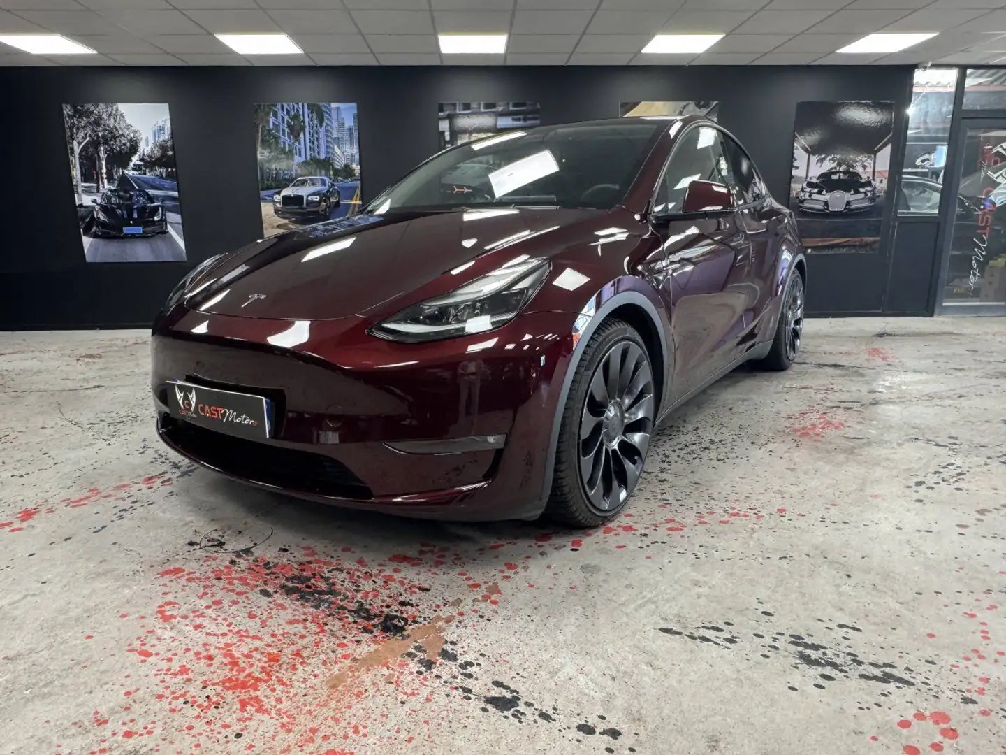 Tesla Model Y PERFORMANCE AWD 534 MIDNIGHT CHERRY Rot - 1