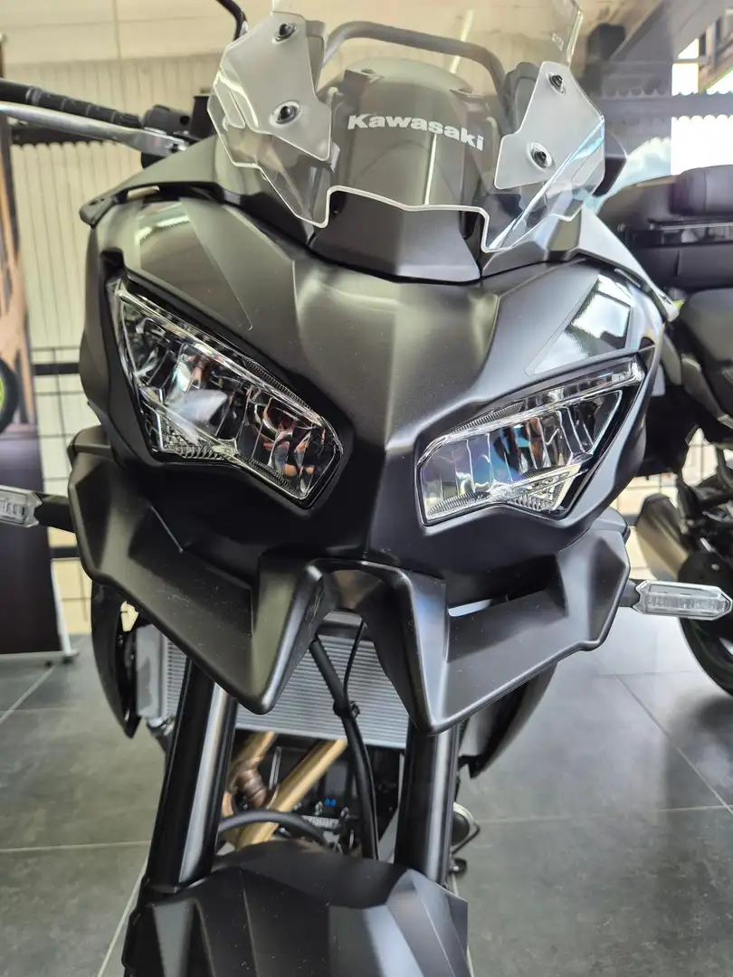 Kawasaki Versys 650 Negro - 2