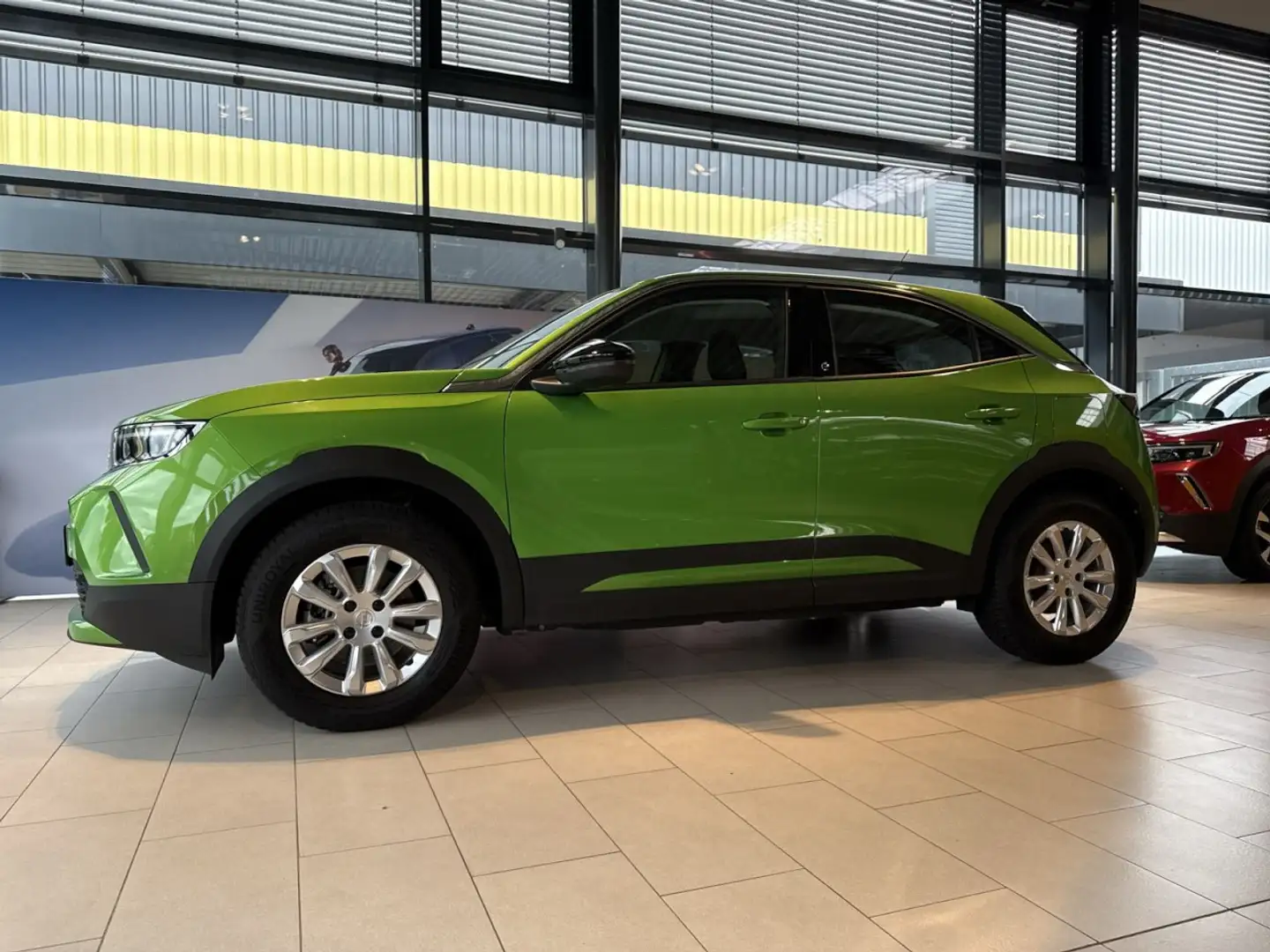 Opel Mokka-E *11kW/ACC/GJR* Зелений - 2