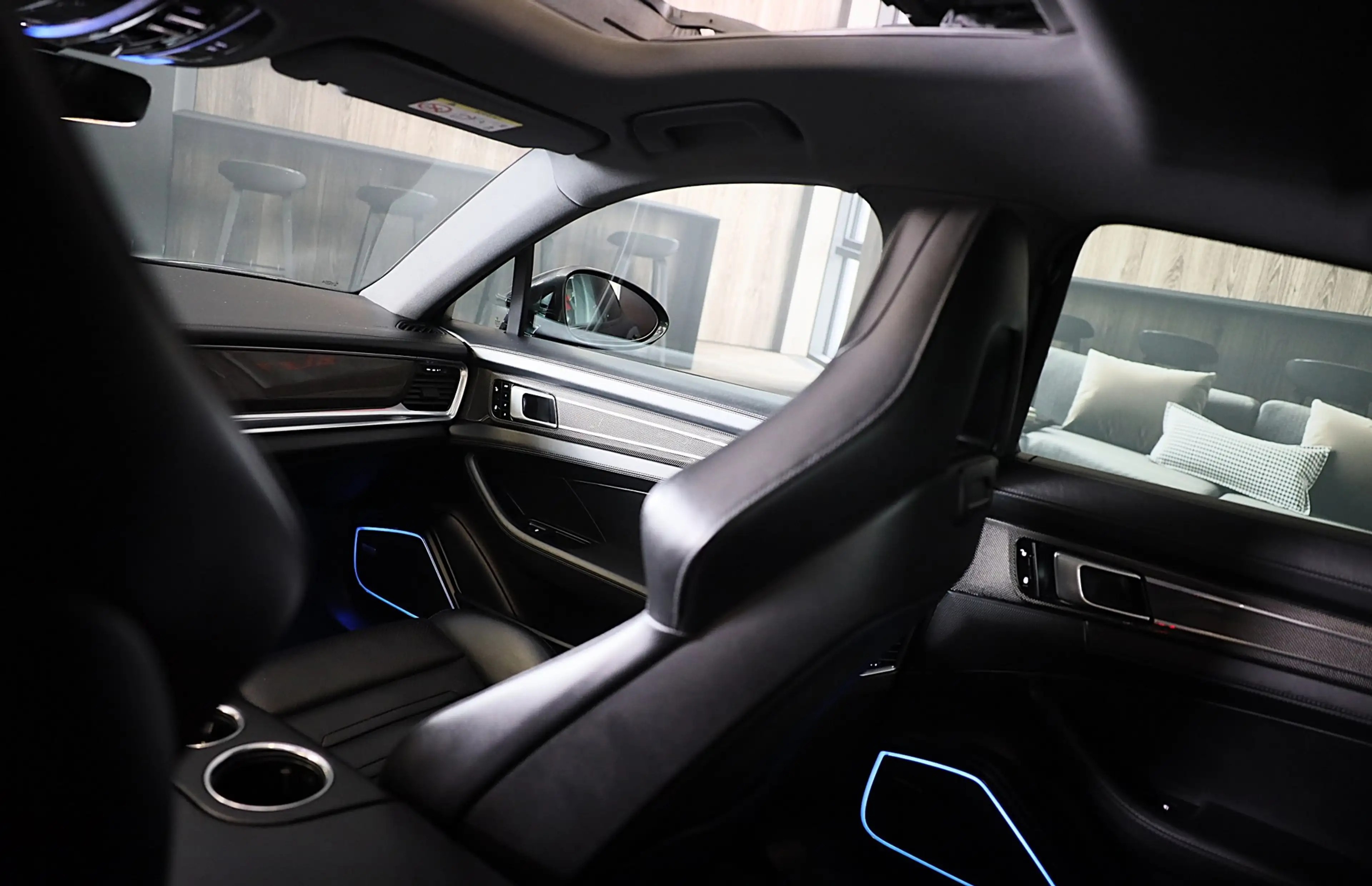 Porsche Panamera 2.9 4 E-Hybrid / Acc / Lane Assist / Leder / Sport — photo 19