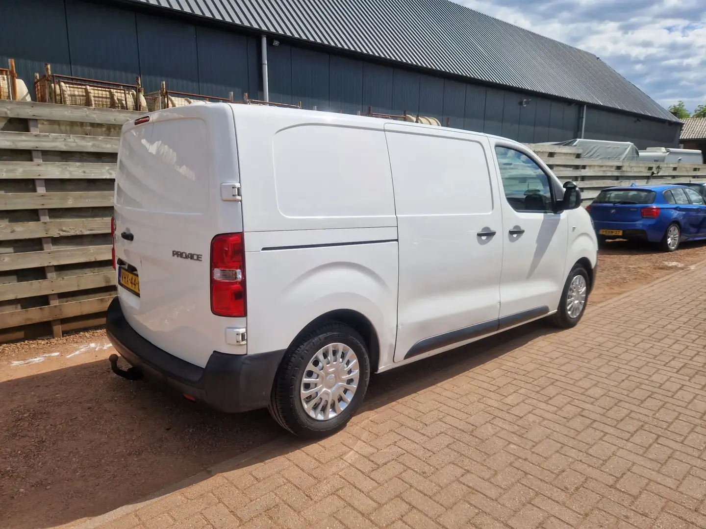 Toyota Proace Worker 1.5 D-4D Cool Comfort Airco Blanc - 2