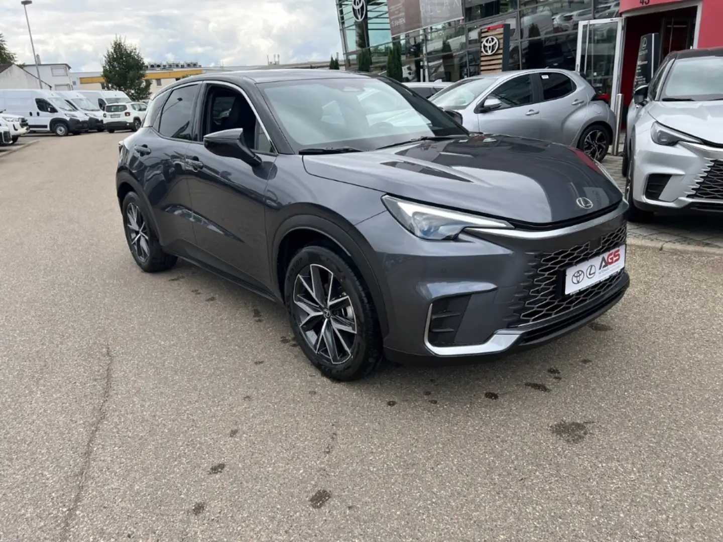 Lexus LBX Emotion mit Technologie Paket 1.5 Hybrid Grau - 2