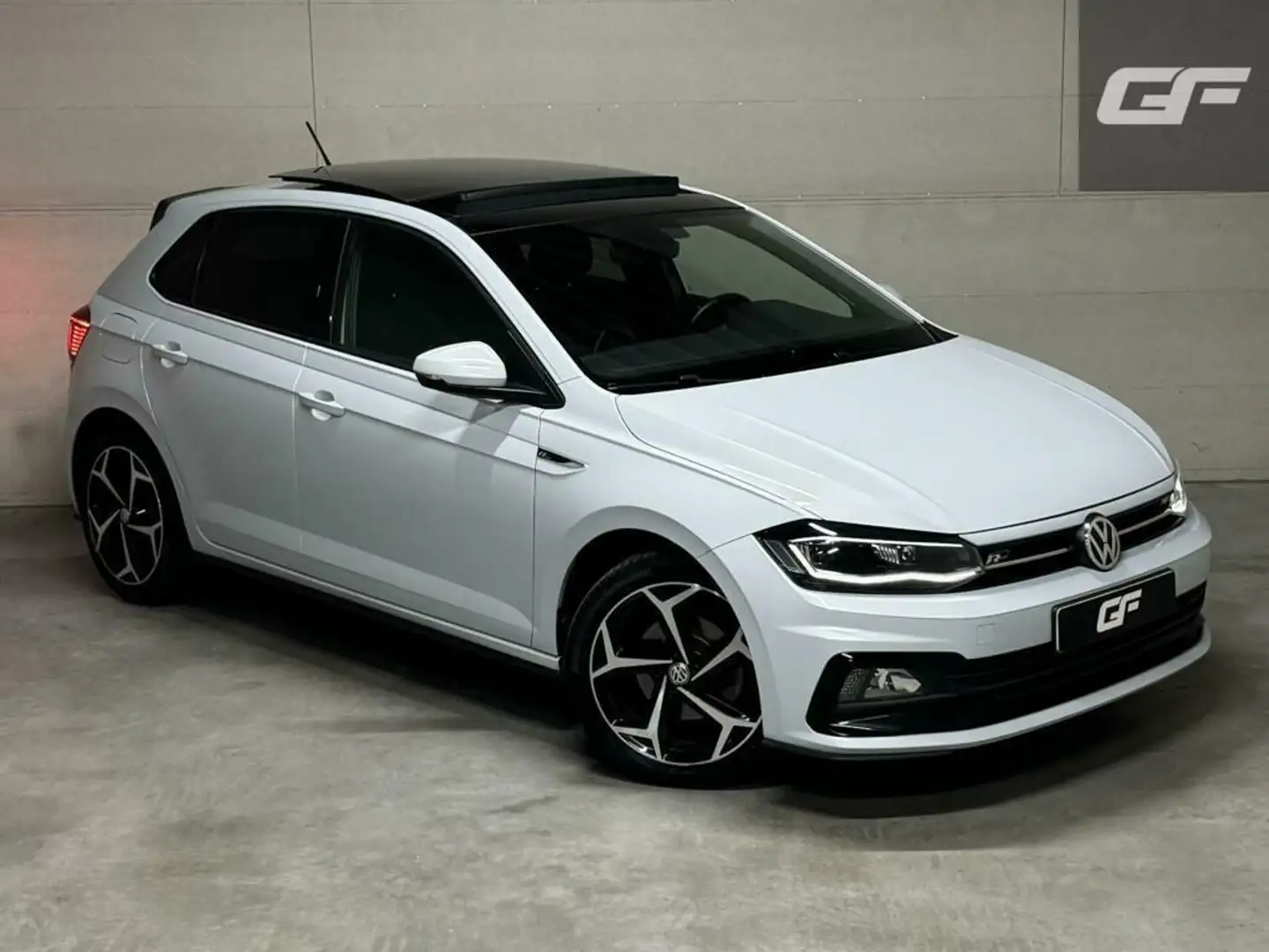 Volkswagen Polo 1.0 TSI 2x R-Line Pano Virtual CarPlay Cruise NAP Wit - 2