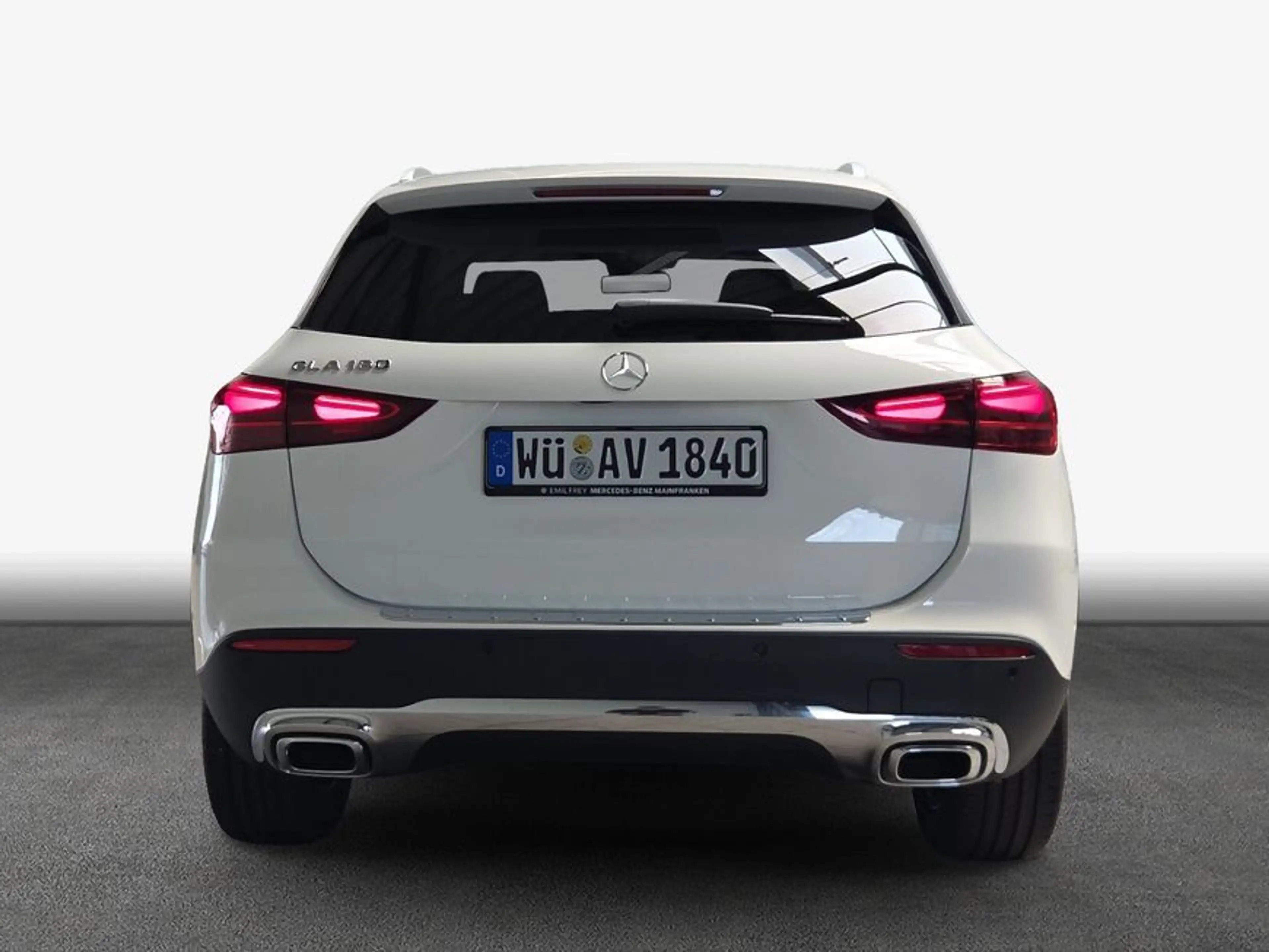 Mercedes-Benz GLA 180 GLA — photo 5
