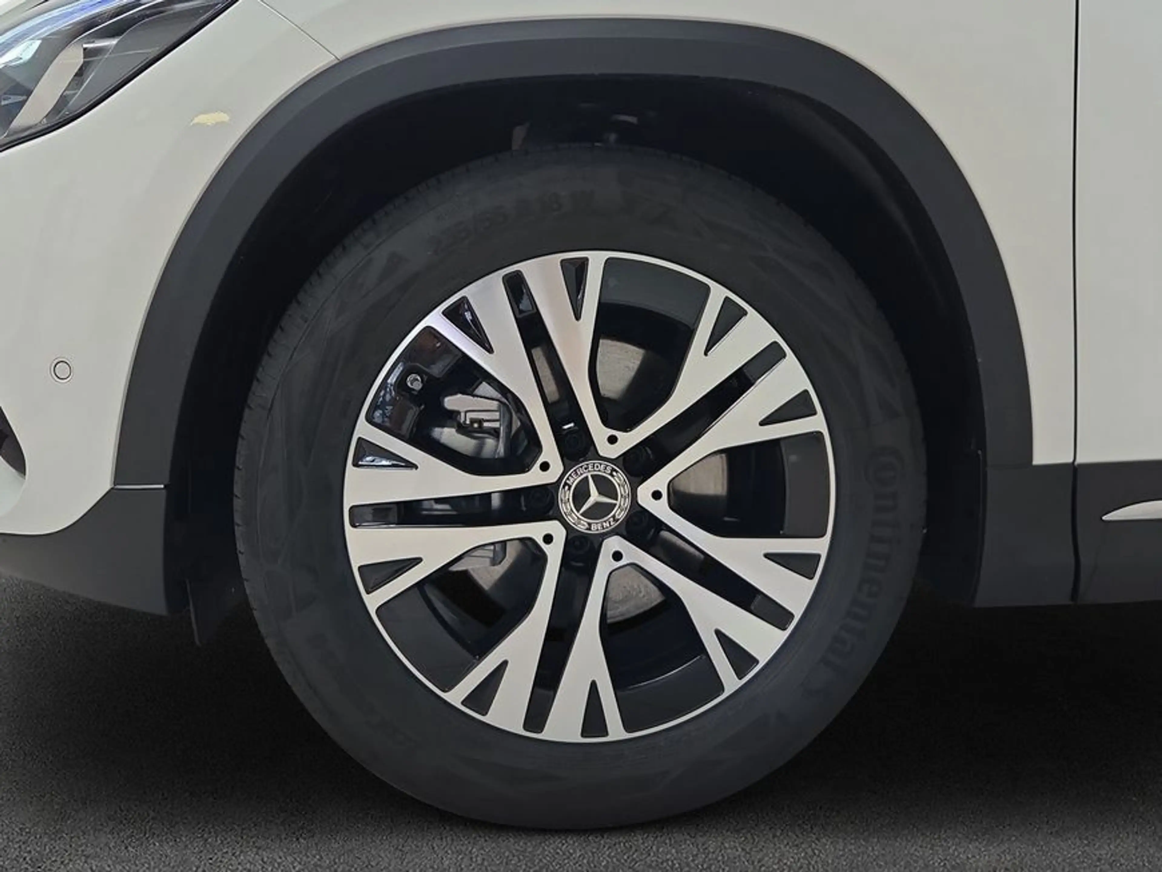 Mercedes-Benz GLA 180 GLA — photo 7