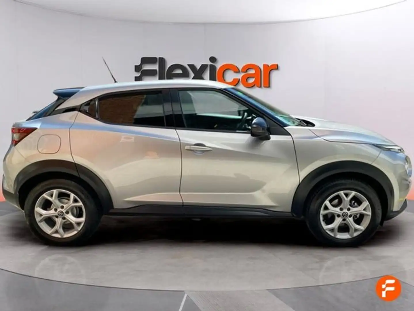 Nissan Juke DIG-T 86 kW (117 CV) 6 M/T N-CONNECTA Gris - 2