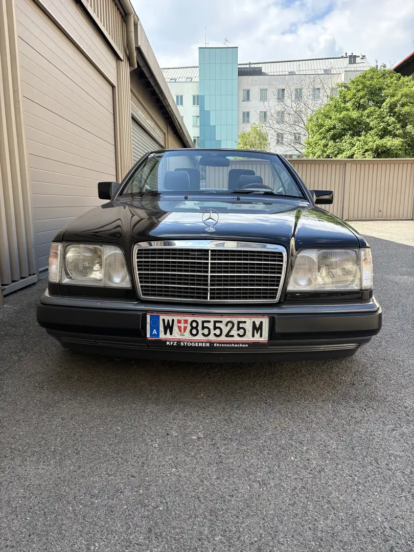 Mercedes-Benz Baureihe 124 W124 Cabrio Sportline - 2