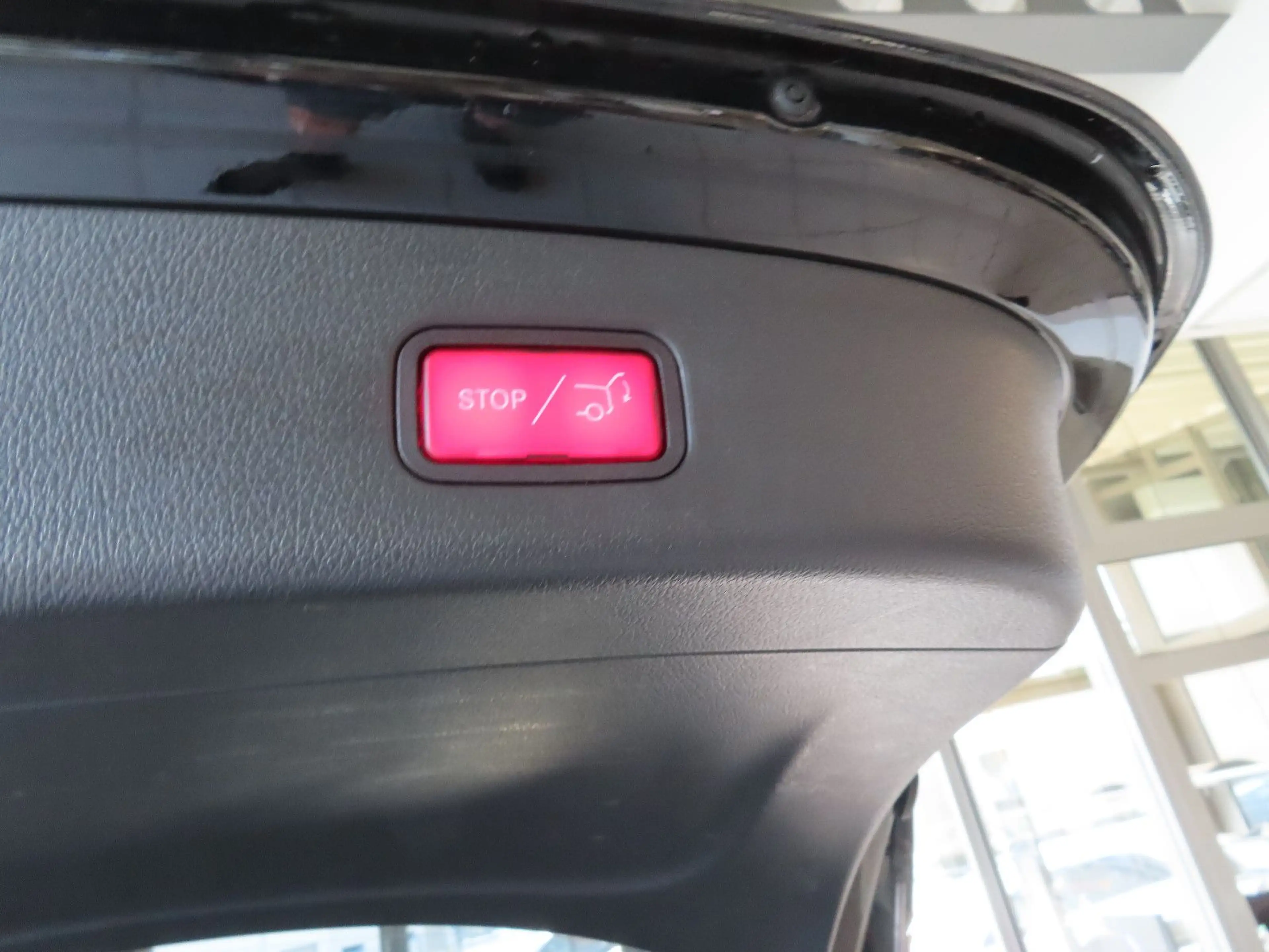 Mercedes-Benz GLC 220 d 4Matic AMG  PANO AHK LED — photo 12
