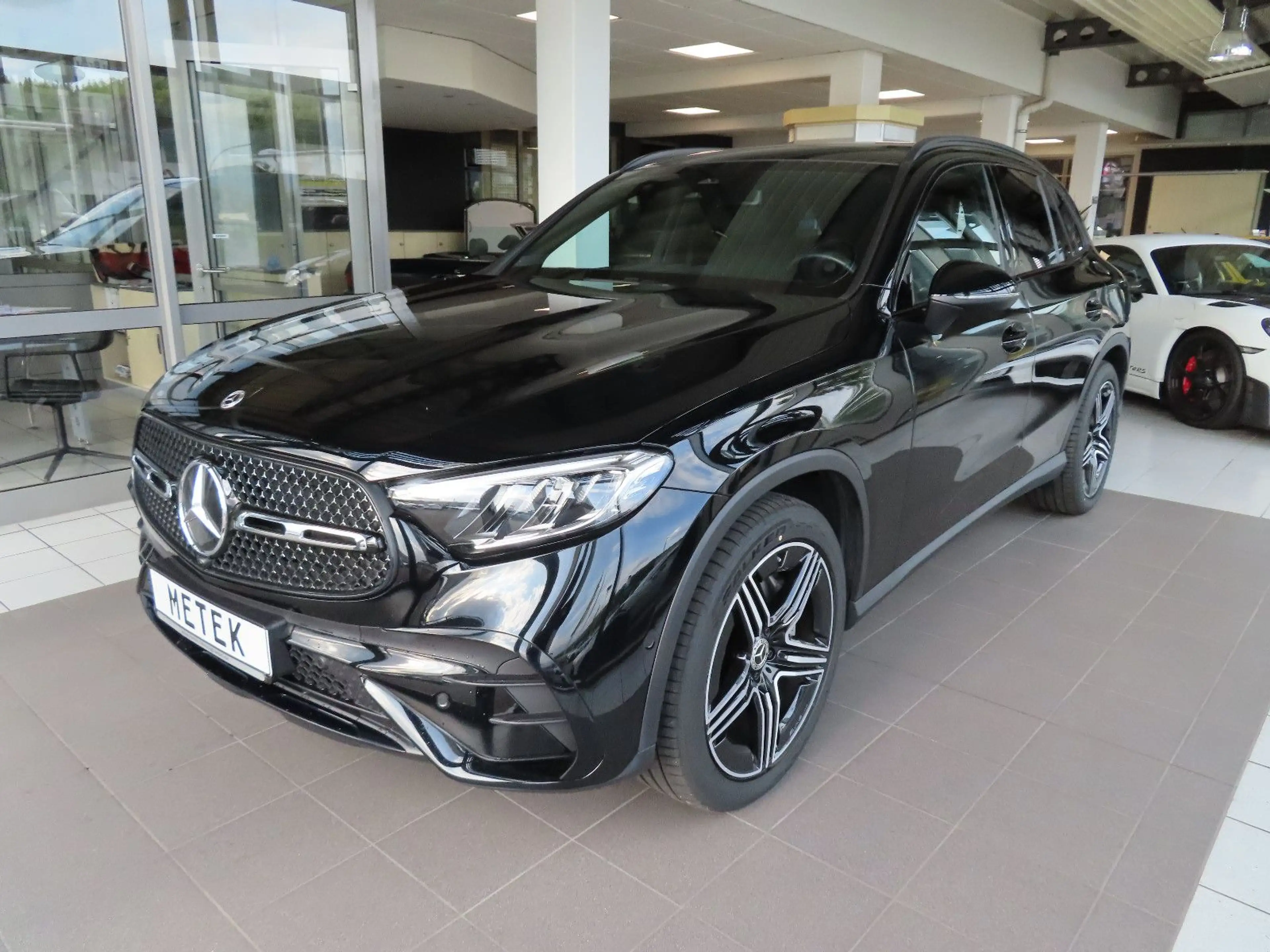Mercedes-Benz GLC 220 d 4Matic AMG  PANO AHK LED
