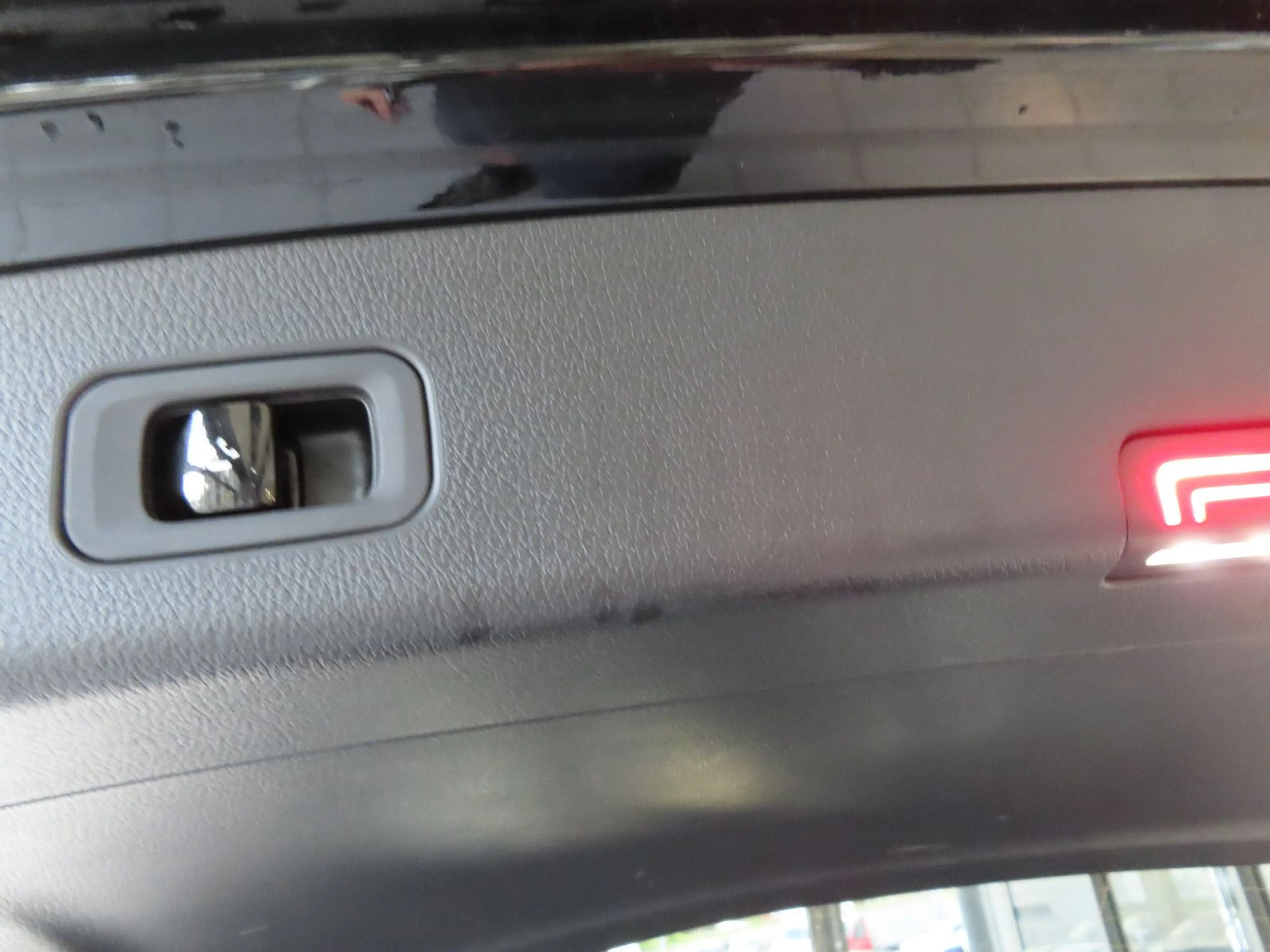 Mercedes-Benz GLC 220 d 4Matic AMG  PANO AHK LED — photo 13