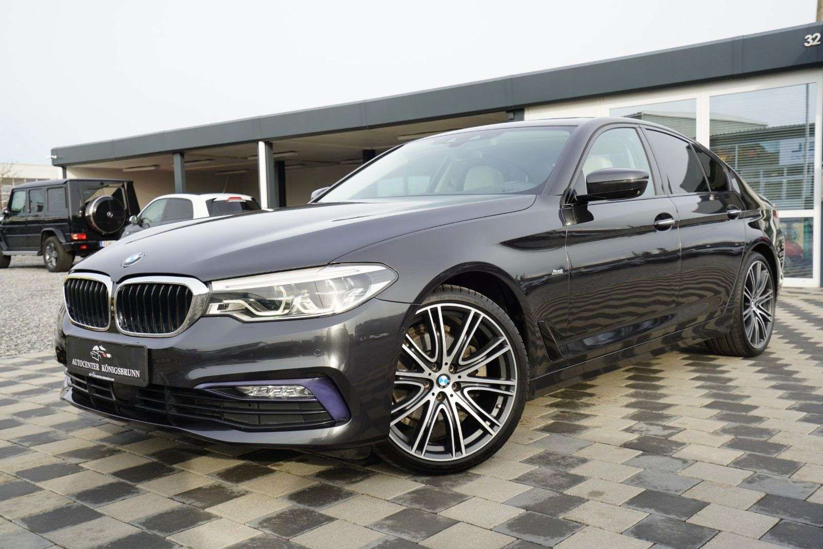 Second hand Bmw 5 Series 520d