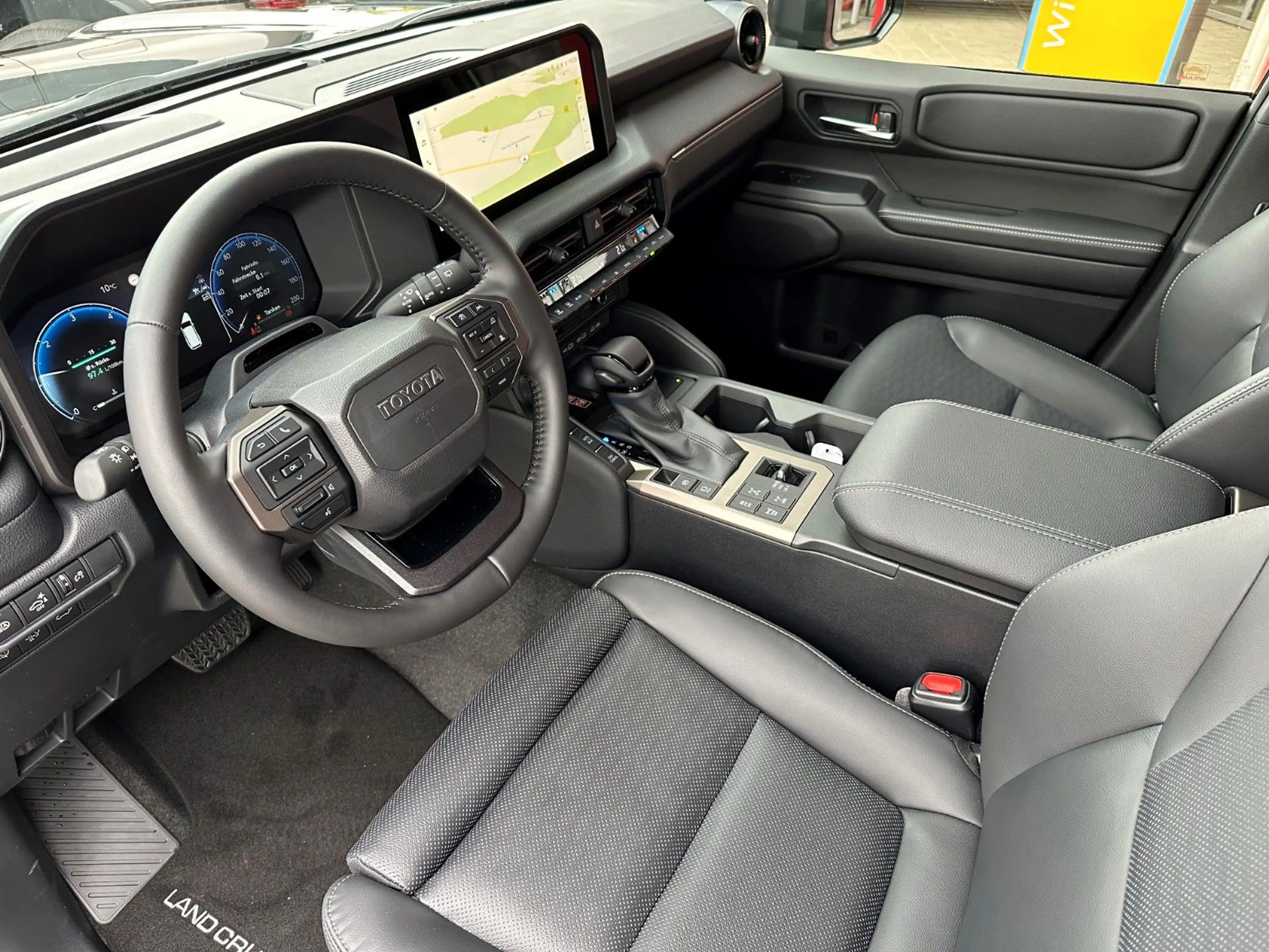 Toyota Land Cruiser 2.8 D-4D 151 kW AWD Lounge PANORAMA — photo 10