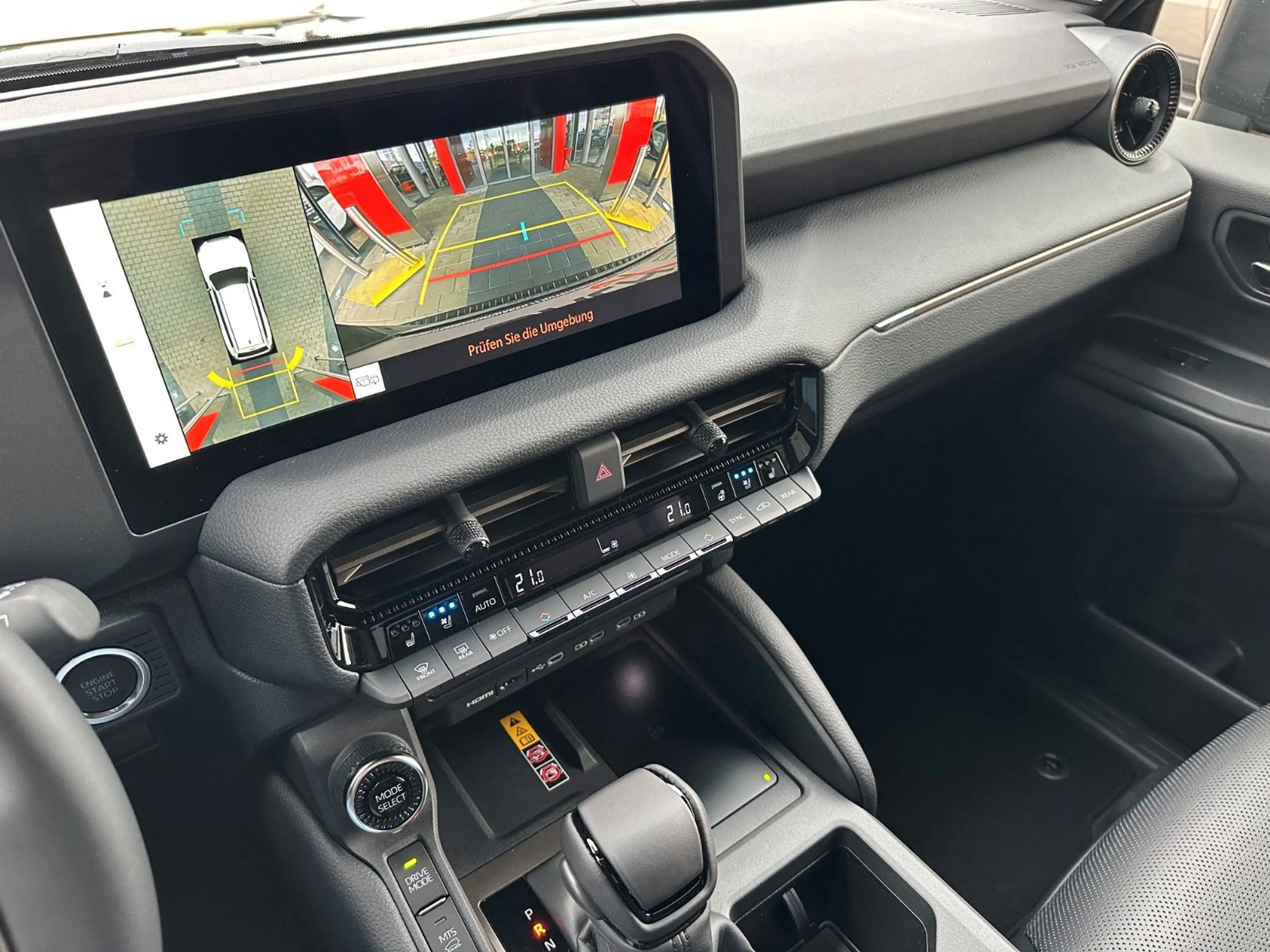 Toyota Land Cruiser 2.8 D-4D 151 kW AWD Lounge PANORAMA — photo 14